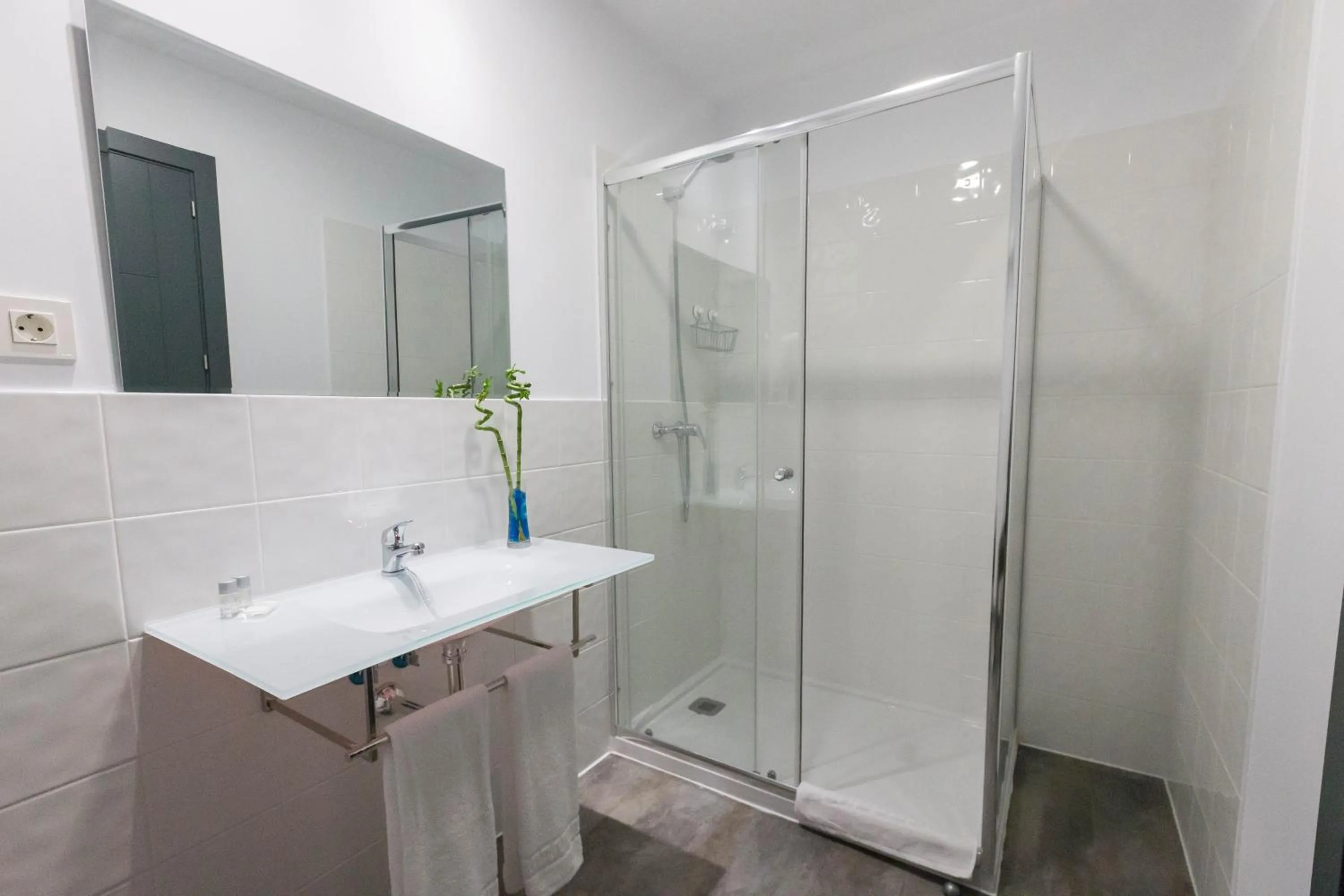 Bathroom in Bajondillo Beach Cozy Inns