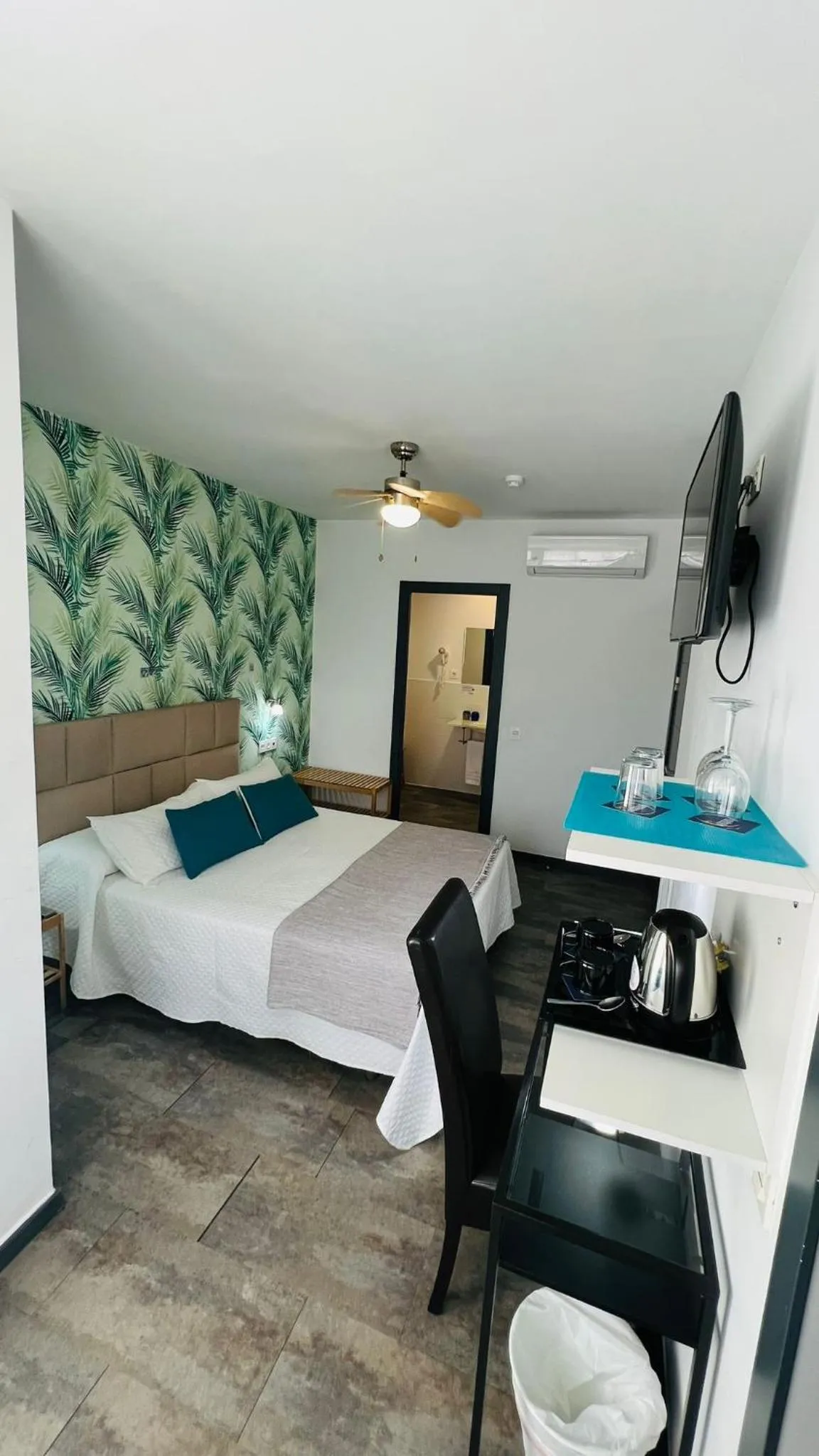 Bed in Bajondillo Beach Cozy Inns