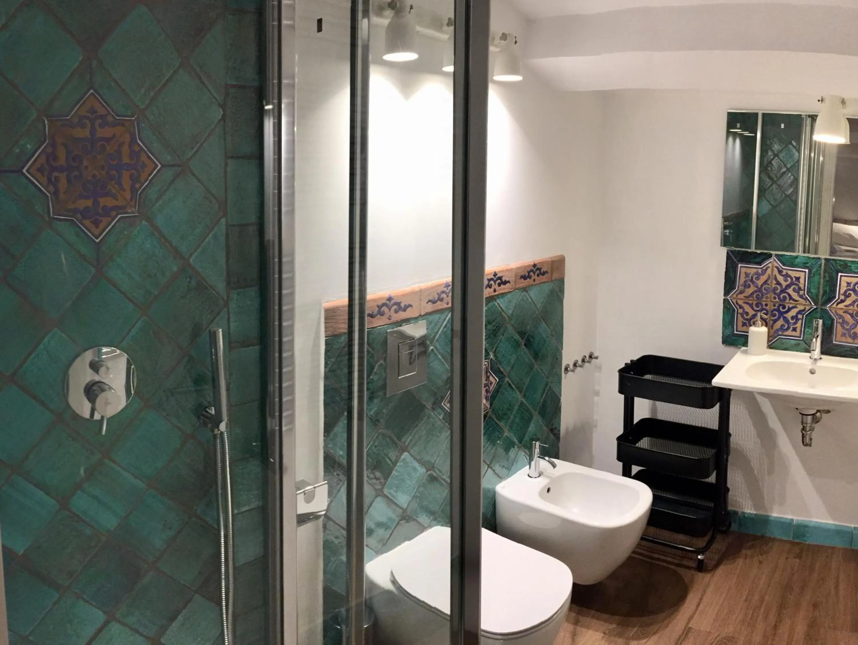 Shower in B&B Cortile Umberto I