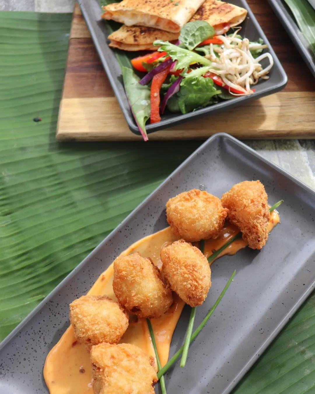 Food and drinks in Colonial Palms Motor Inn