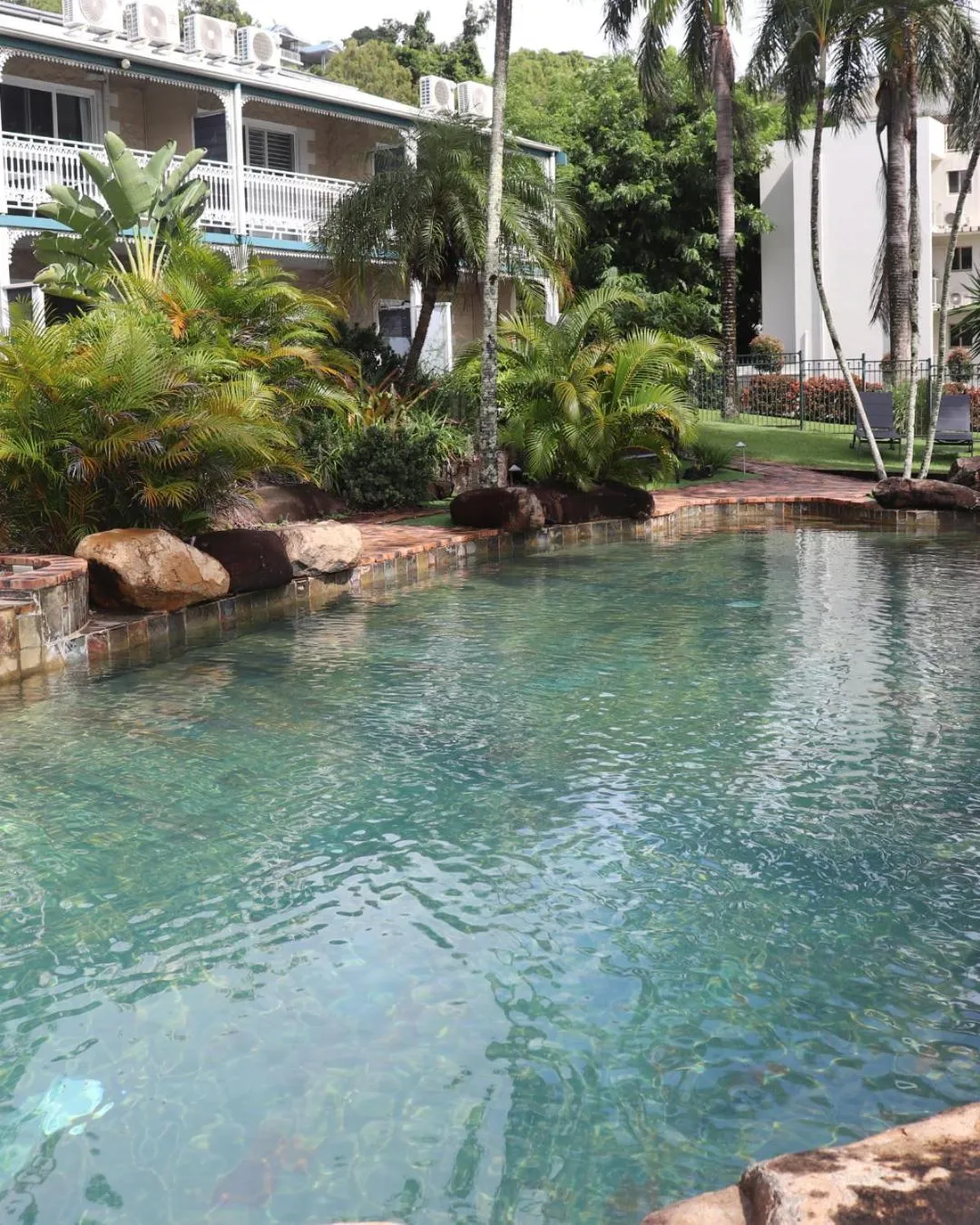 Garden in Colonial Palms Motor Inn