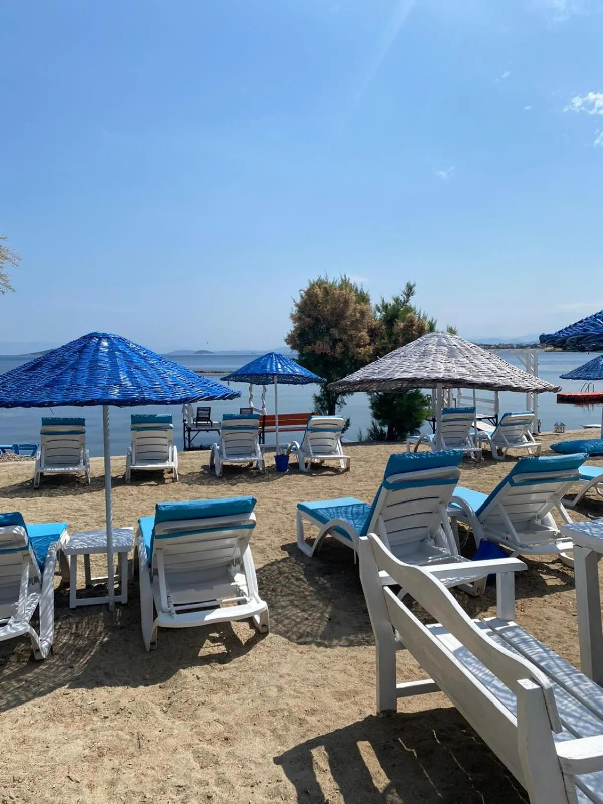 Beach in Cundavilla Hotel & Suites