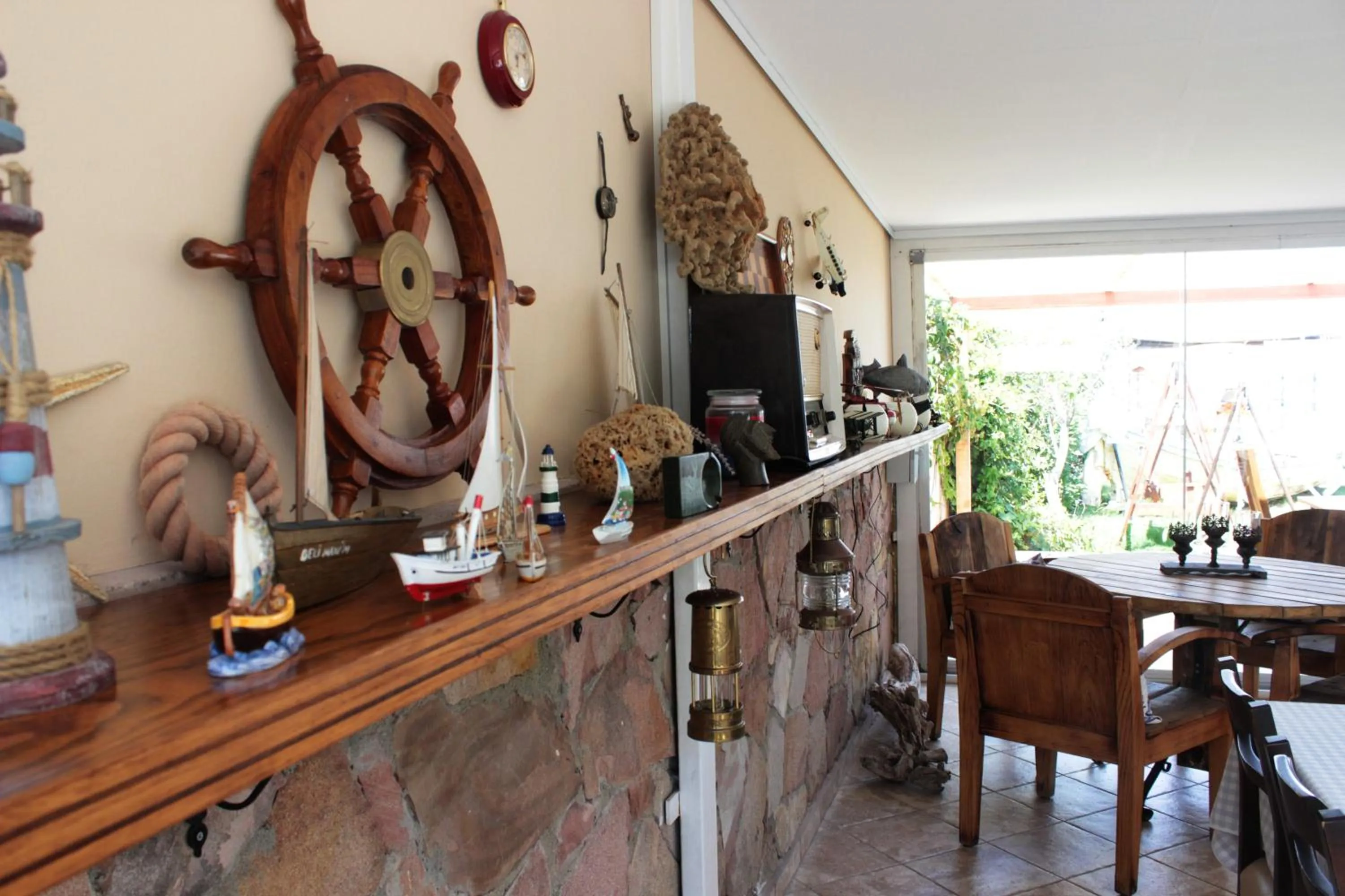 Restaurant/places to eat in Cundavilla Hotel & Suites