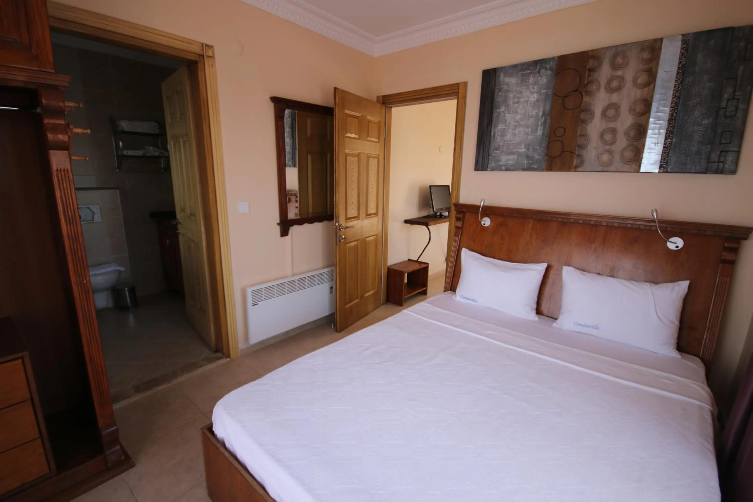 Bedroom, Bed in Cundavilla Hotel & Suites