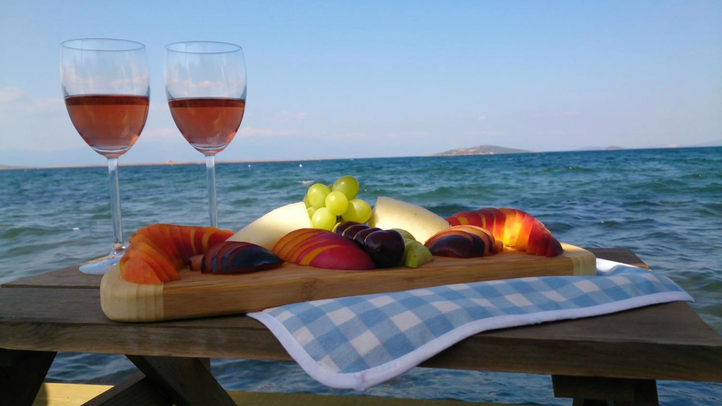 Food in Cundavilla Hotel & Suites