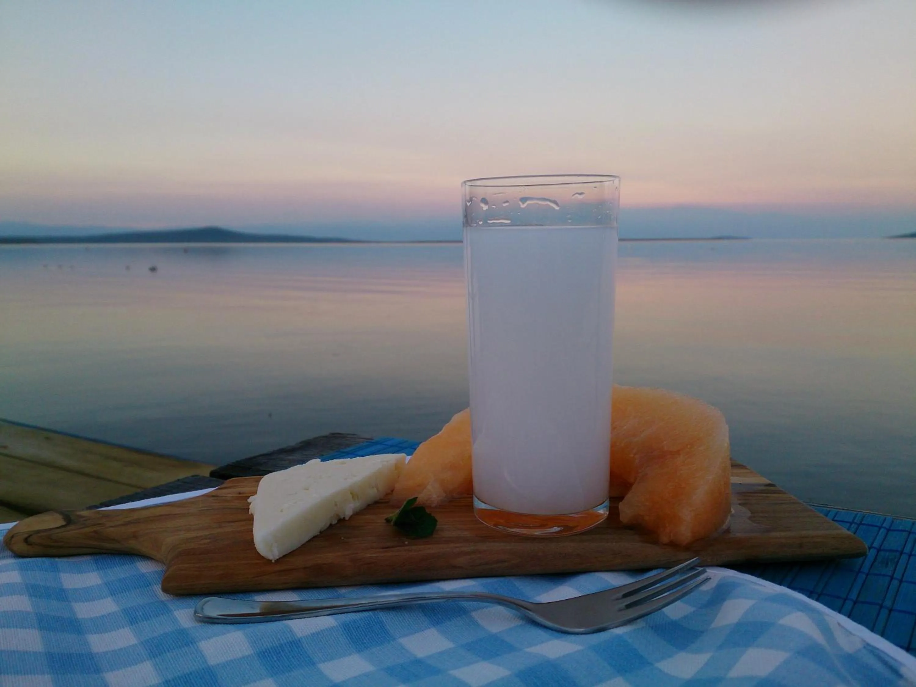 Food in Cundavilla Hotel & Suites