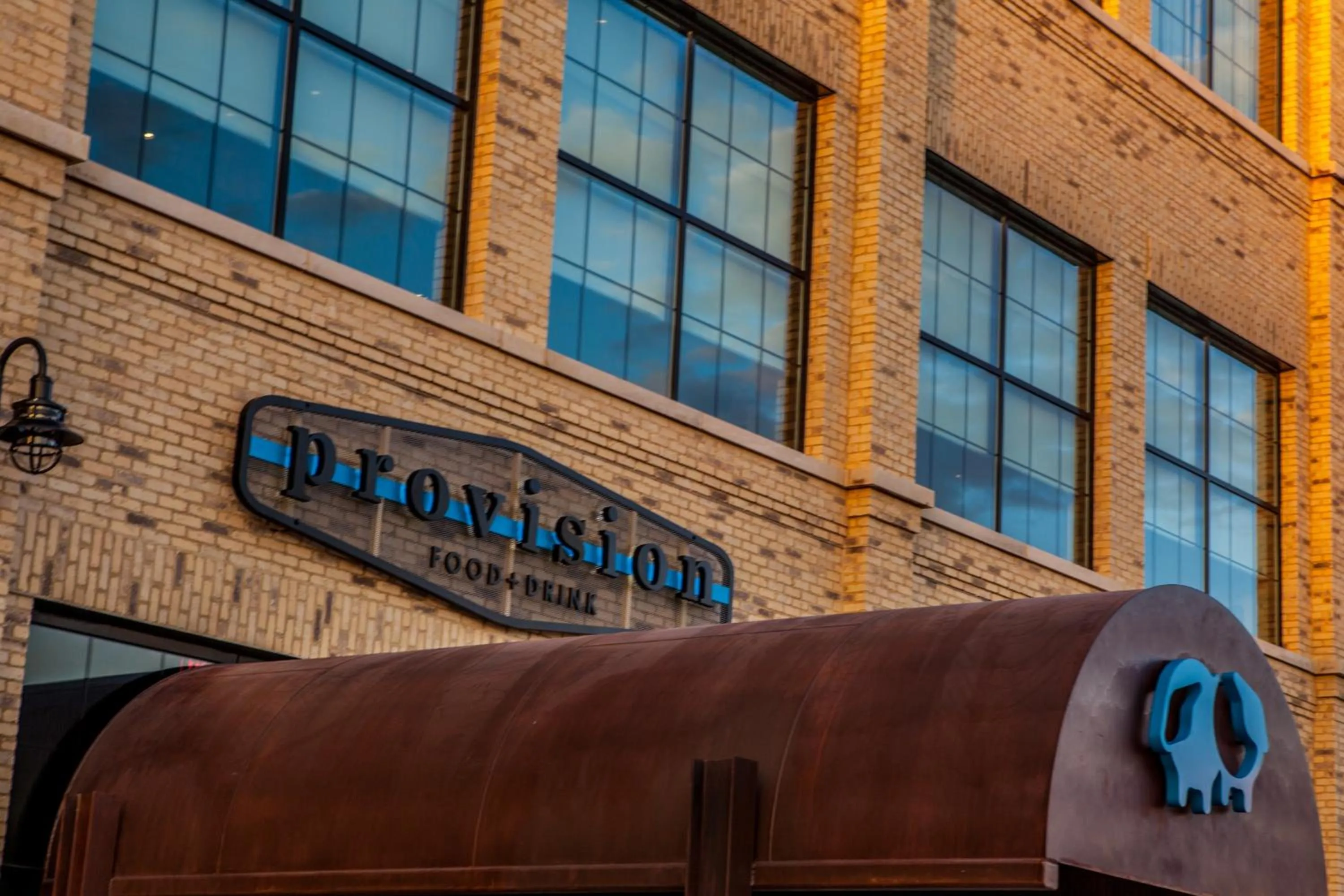 Property building in Ironworks Hotel Indy