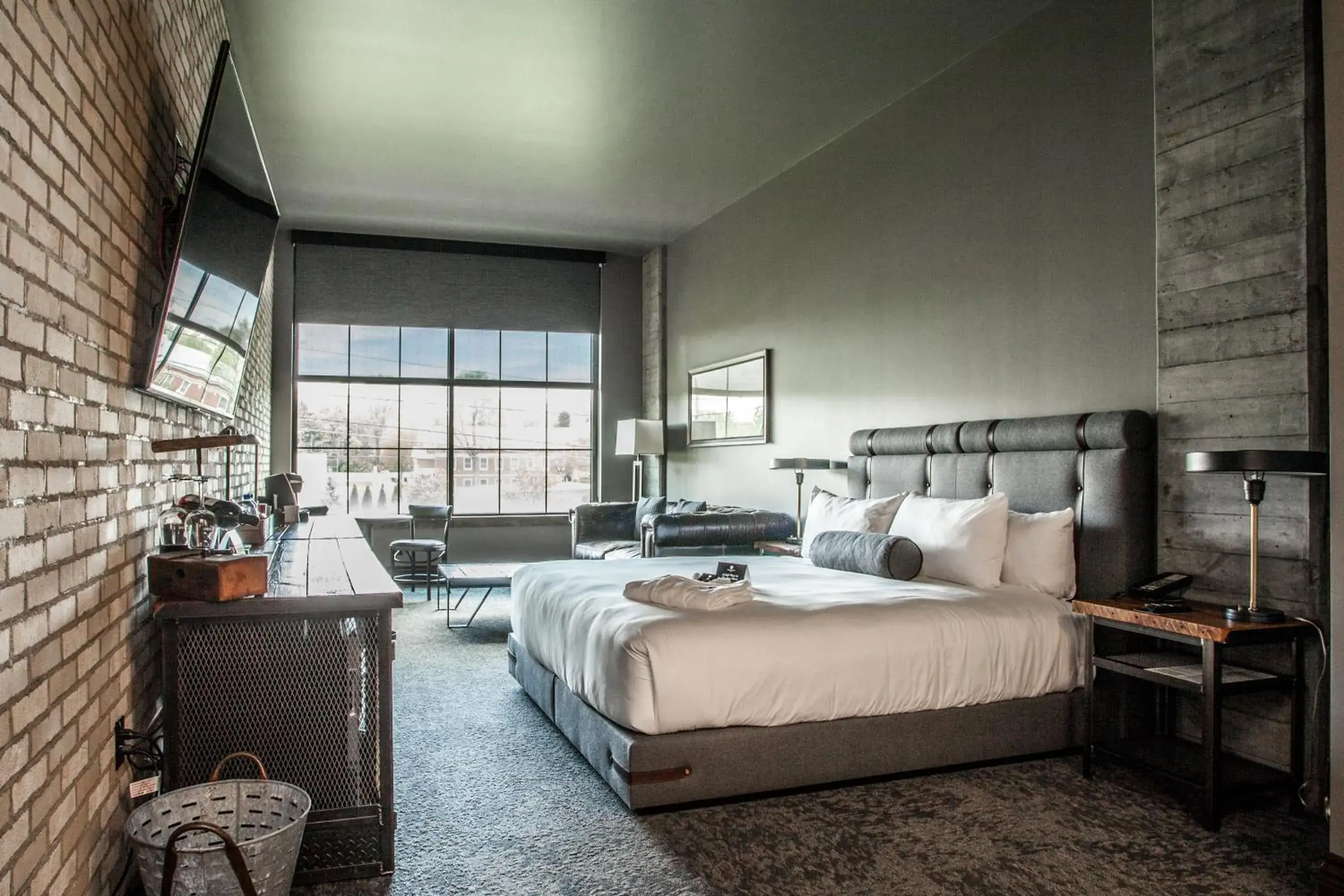 Deluxe King Room in Ironworks Hotel Indy Deluxe King Room in Ironworks Hotel Indy