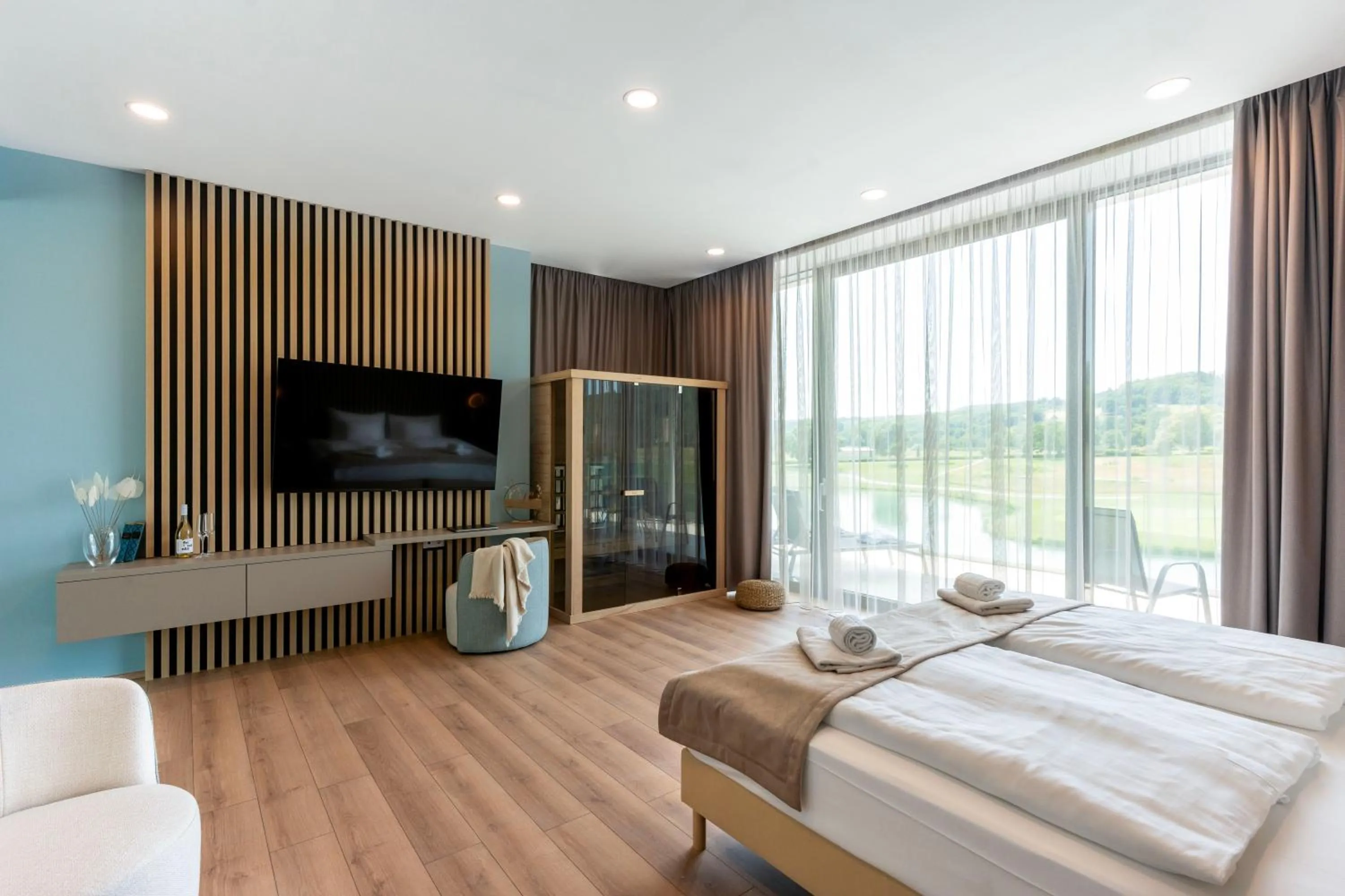Bed in Zala Springs Golf Resort
