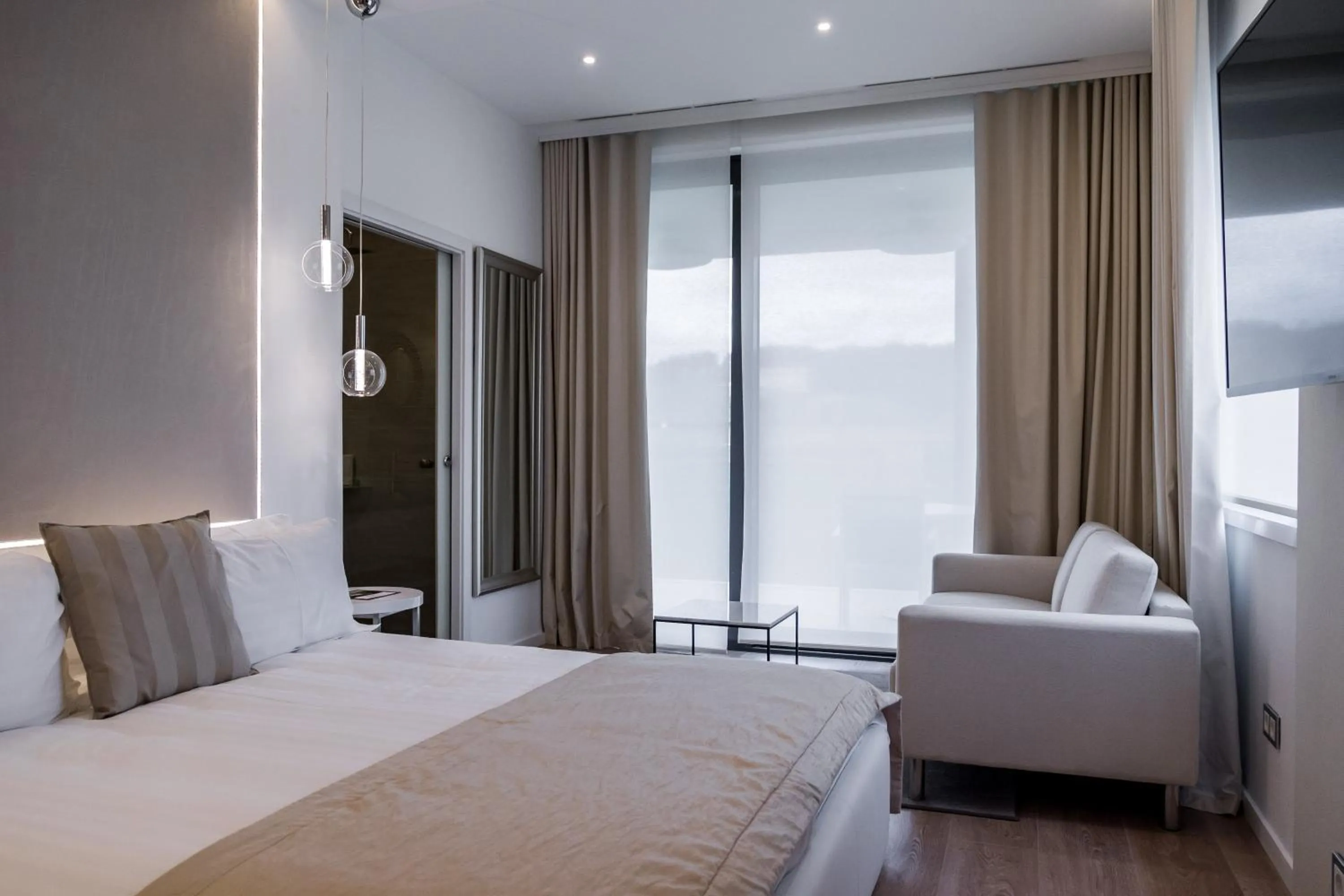 Bed in Zala Springs Golf Resort