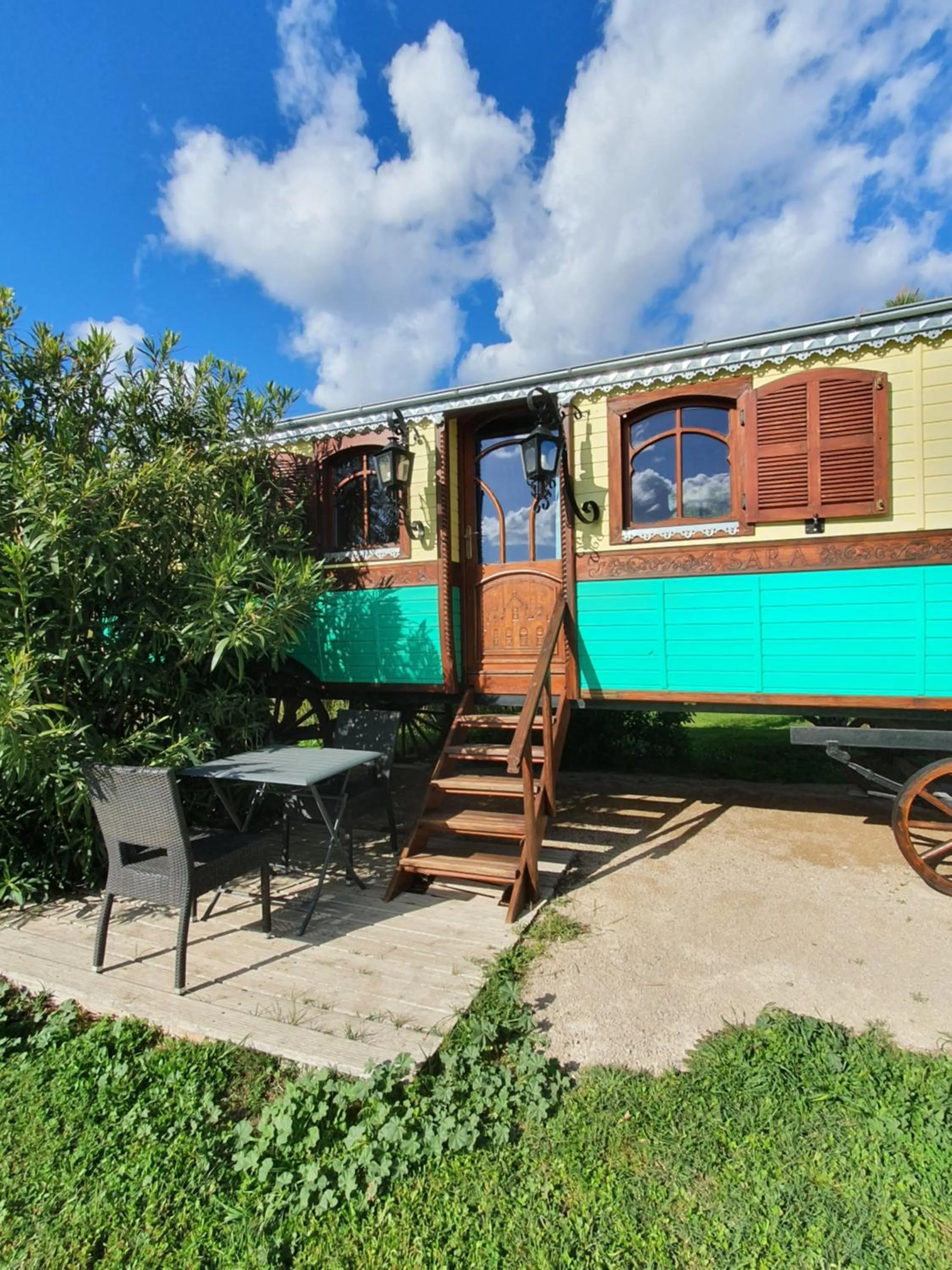 Patio in Mas De Calabrun