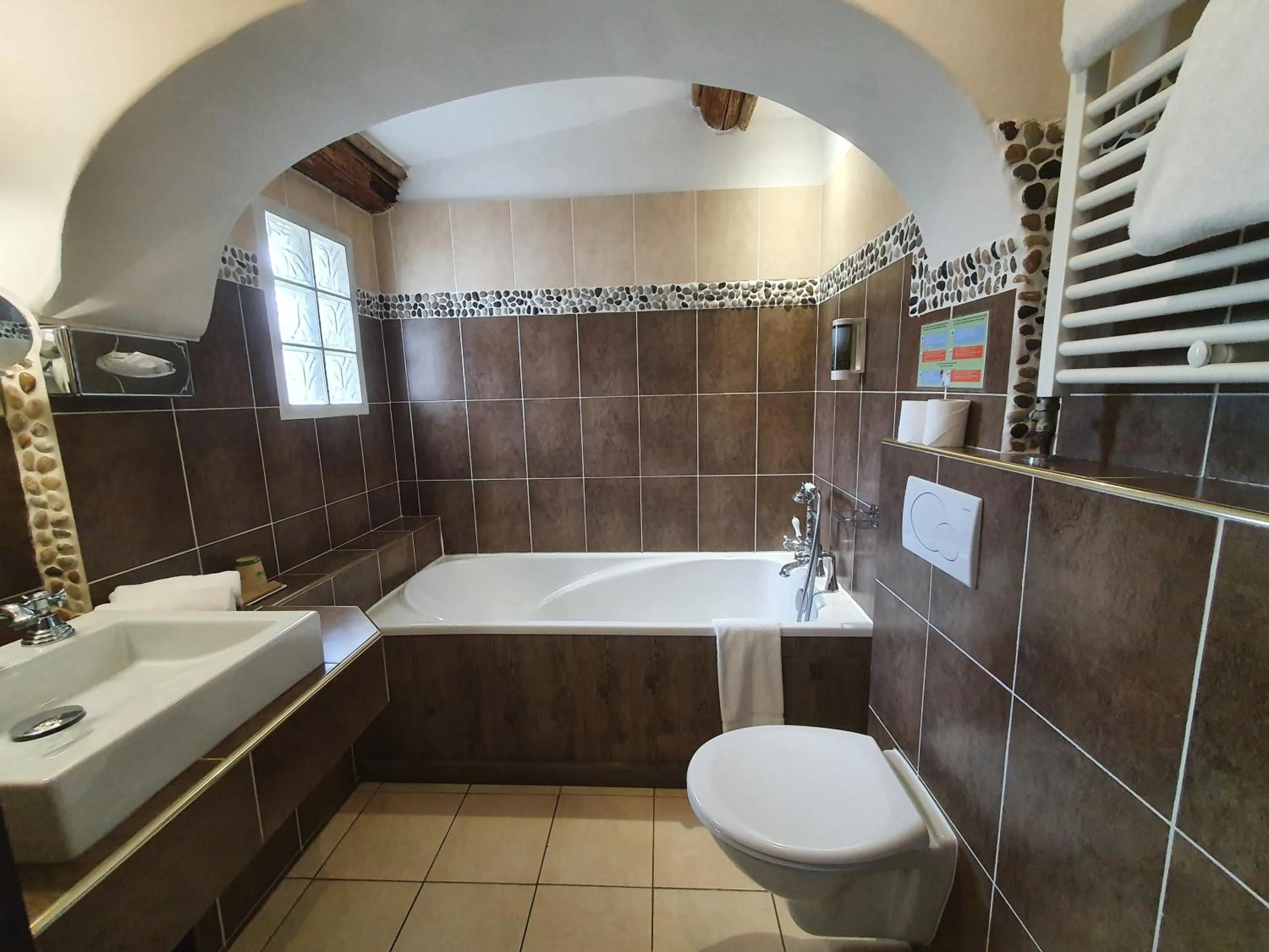 Bathroom in Mas De Calabrun