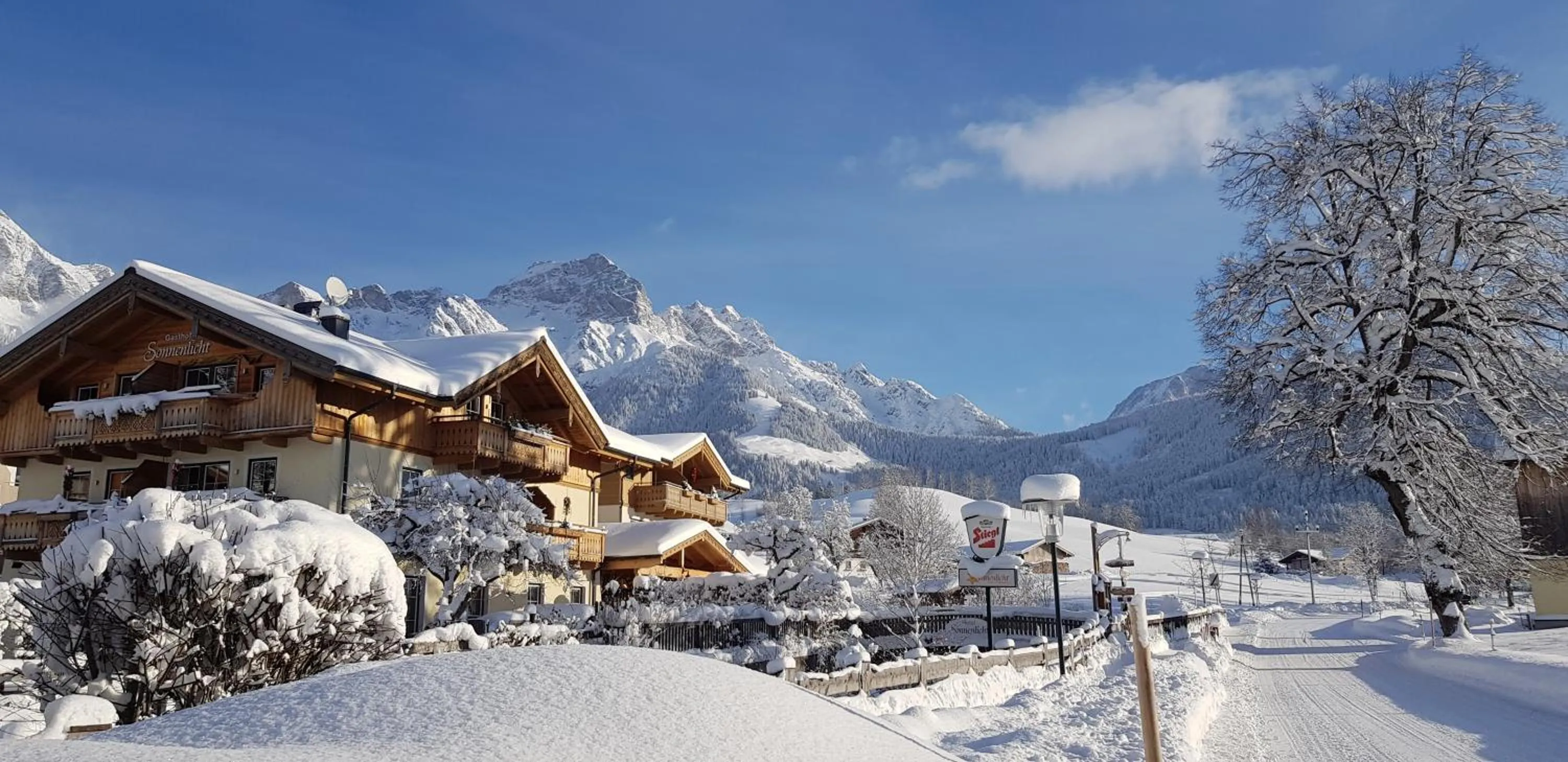 Property building in Hotel Sonnenlicht Maria Alm
