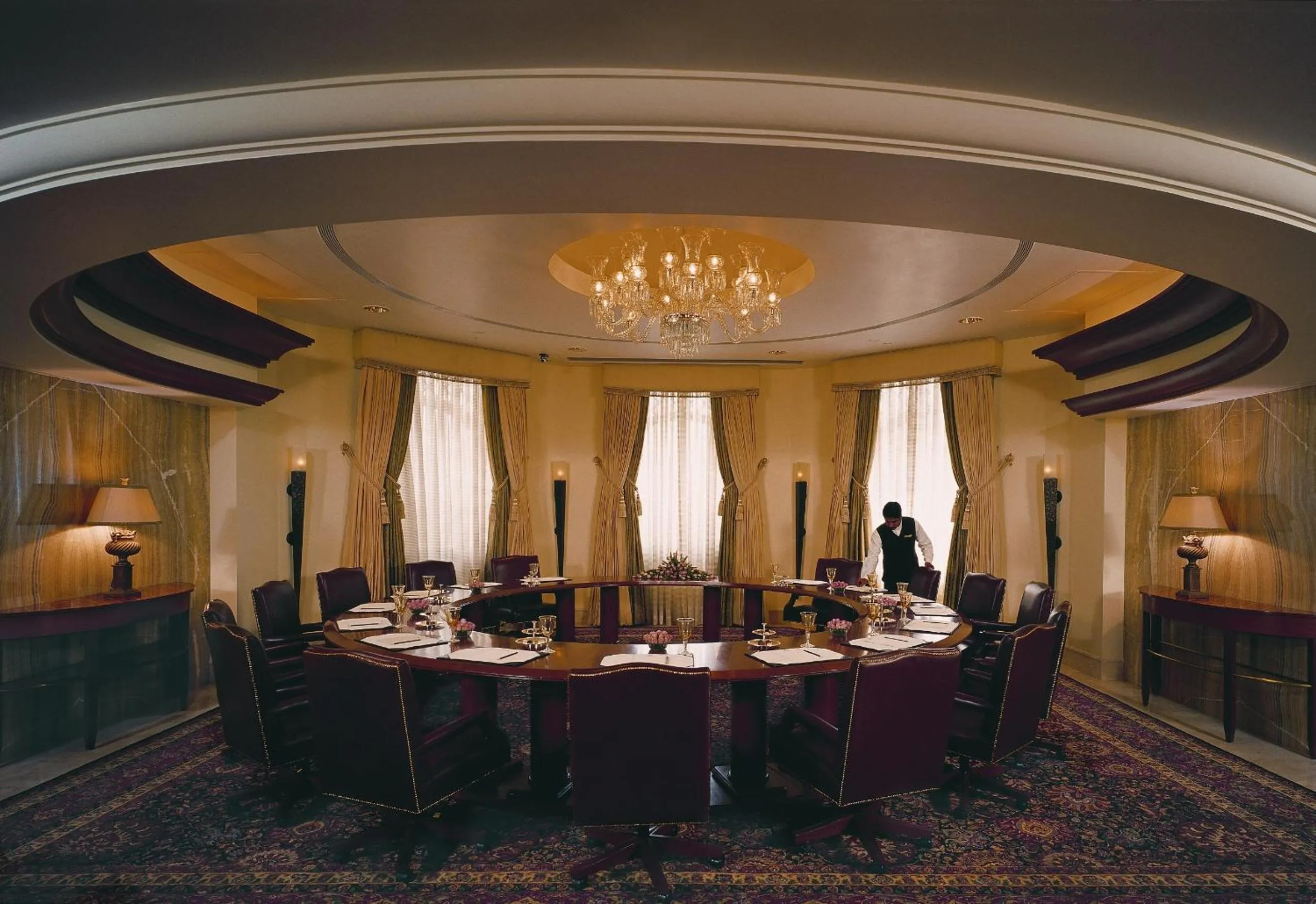 Business facilities in The Leela Palace Bengaluru