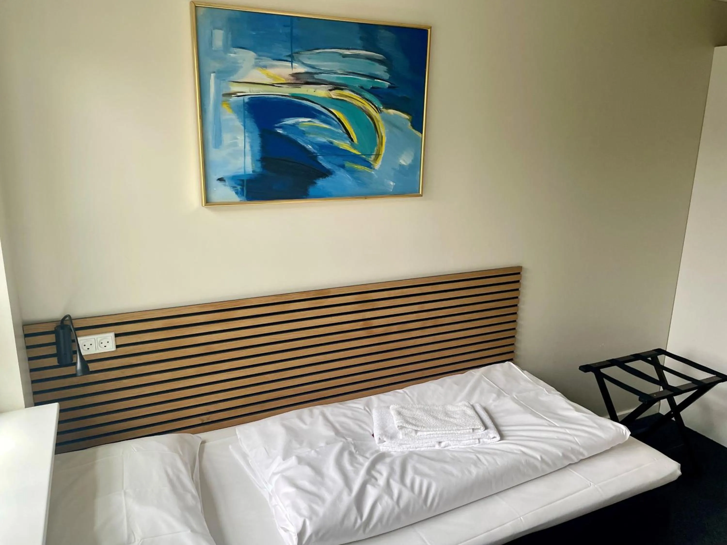 Property building, Bed in Blommenslyst Kro