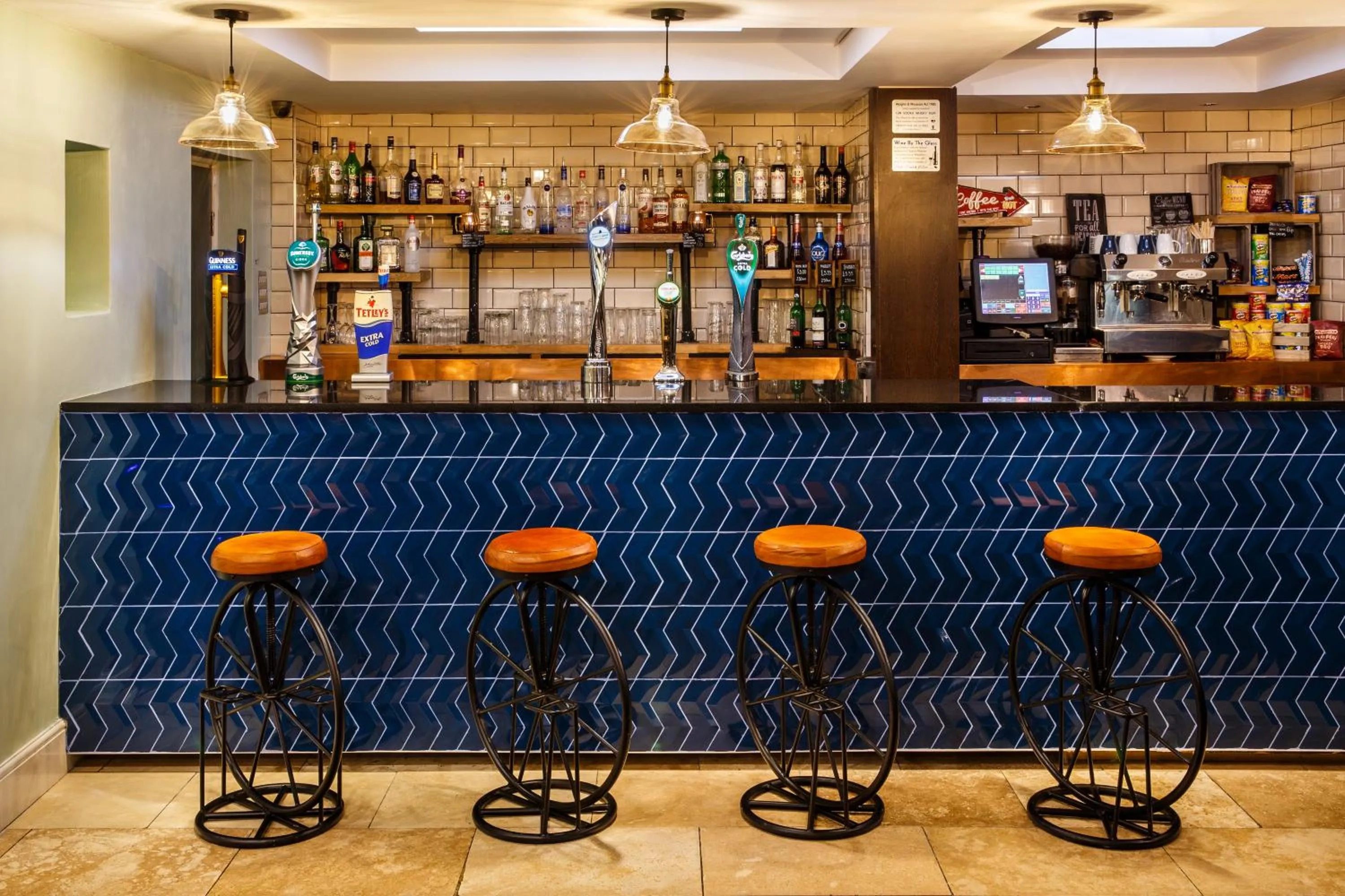 Lounge or bar, Lounge/Bar in ibis Styles Birmingham Oldbury