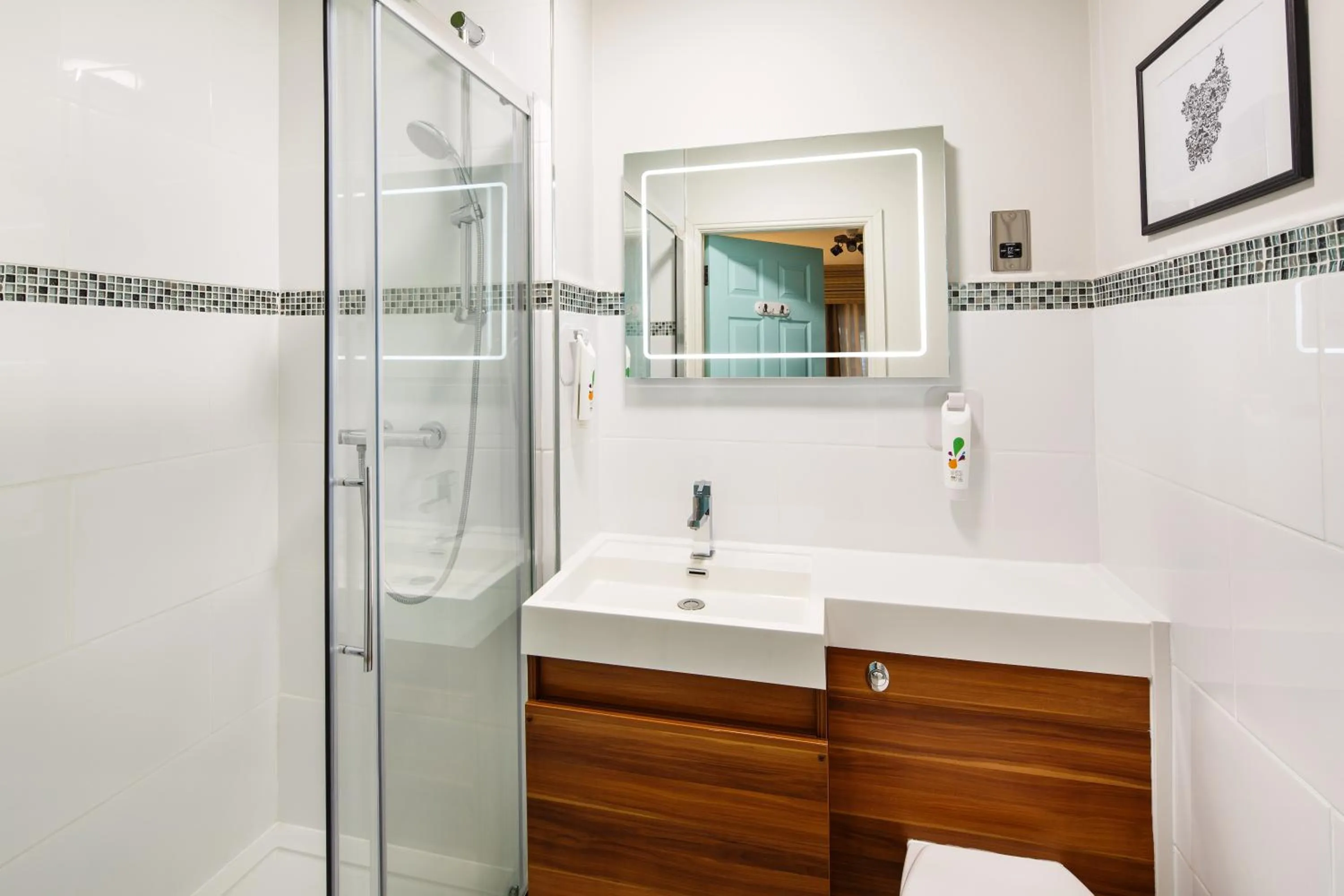 Shower, Bathroom in ibis Styles Birmingham Oldbury