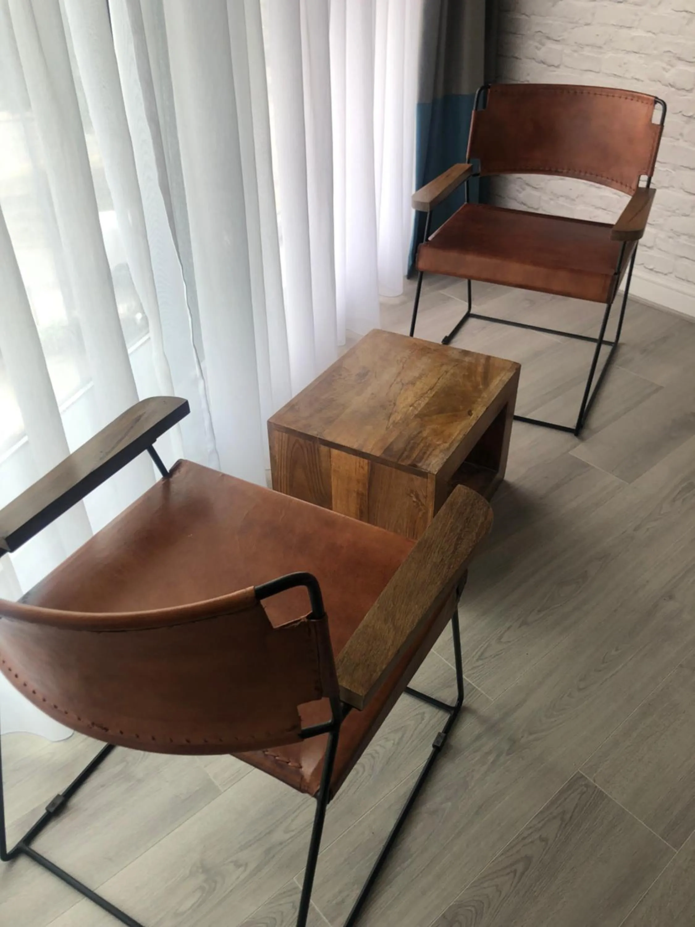 Seating Area in ibis Styles Birmingham Oldbury