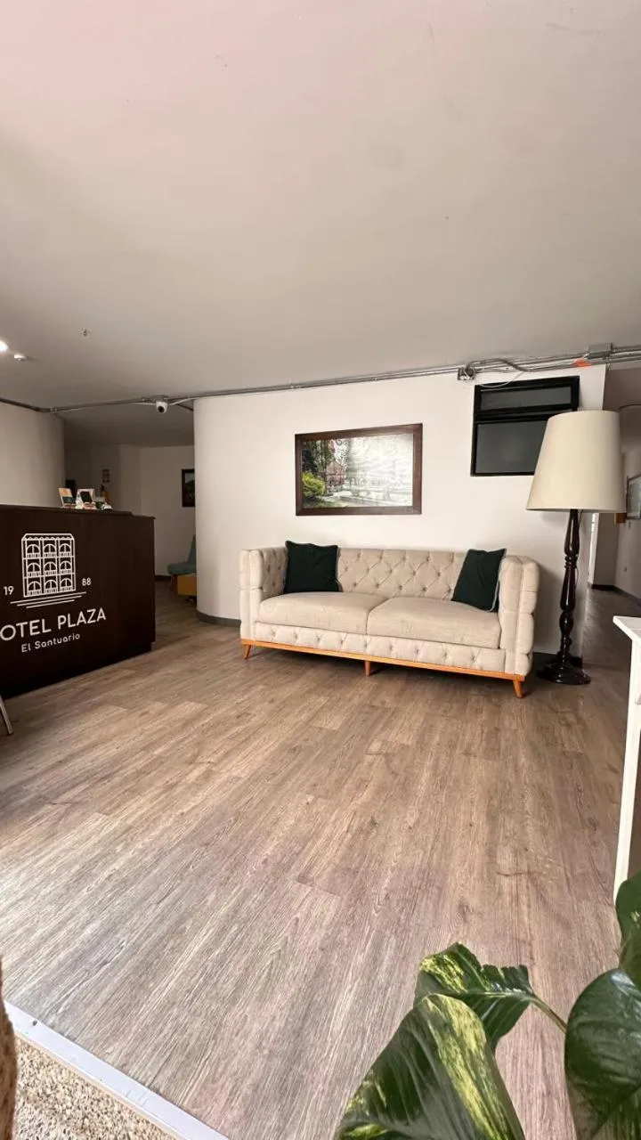 Hotel Plaza El Santuario