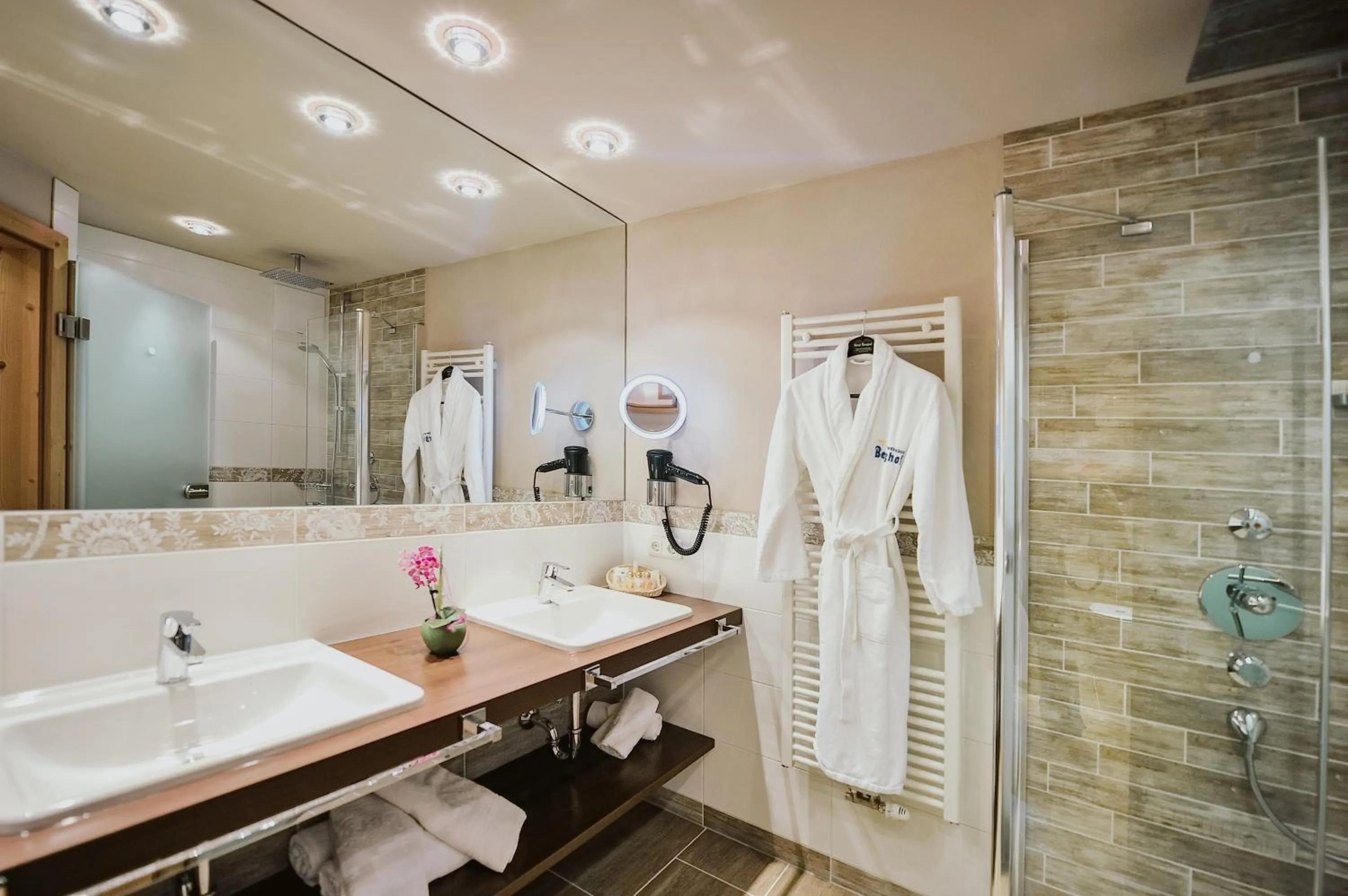 Bathroom in Verwöhnhotel Berghof