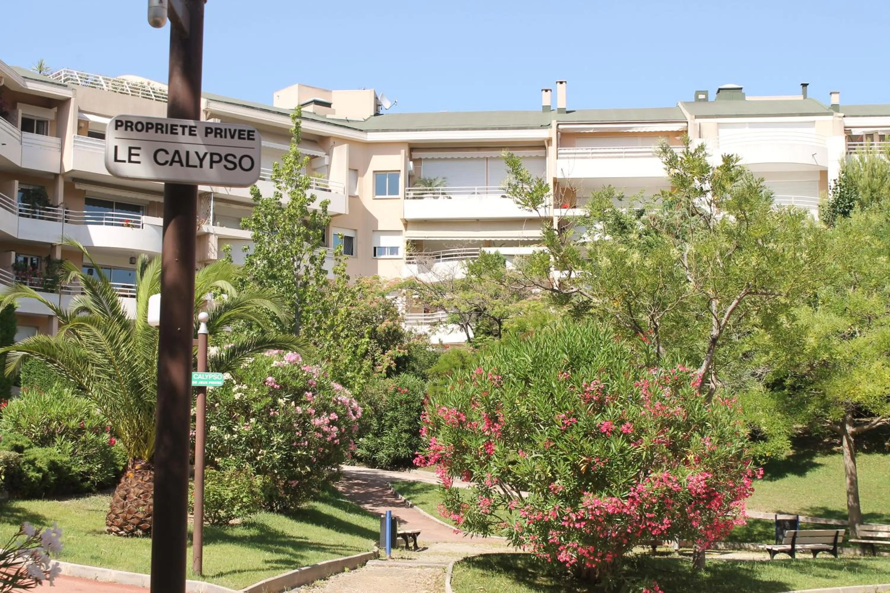 Residence Services Calypso Calanques Plage