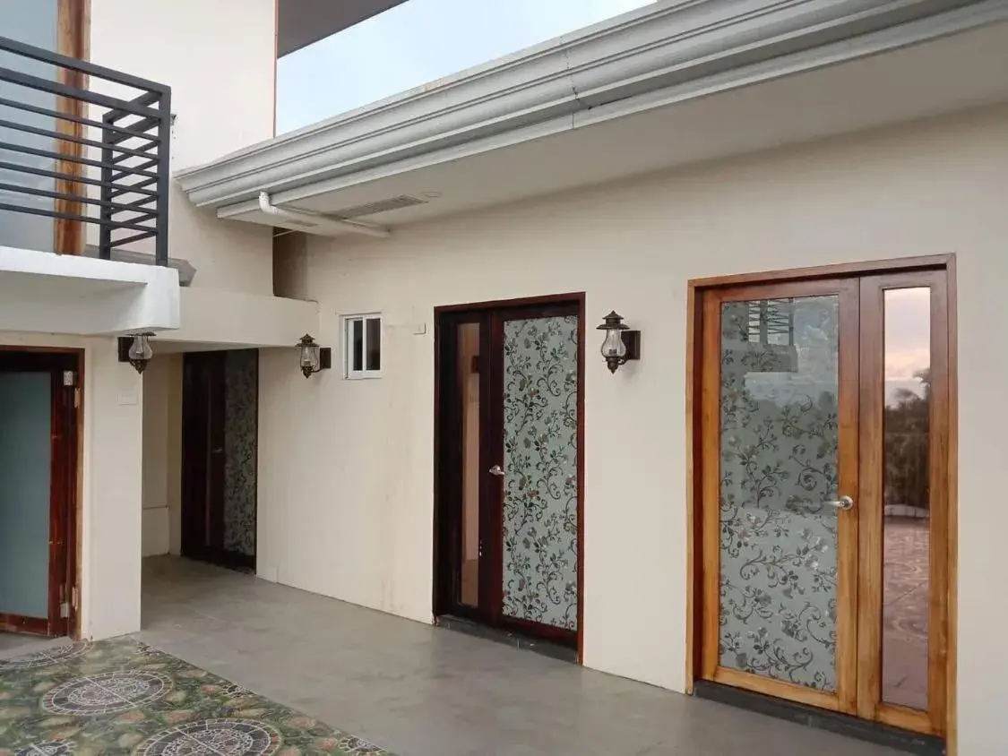 Deluxe Double Studio in A's Azotea de Bohol Deluxe Double Studio in A's Azotea de Bohol