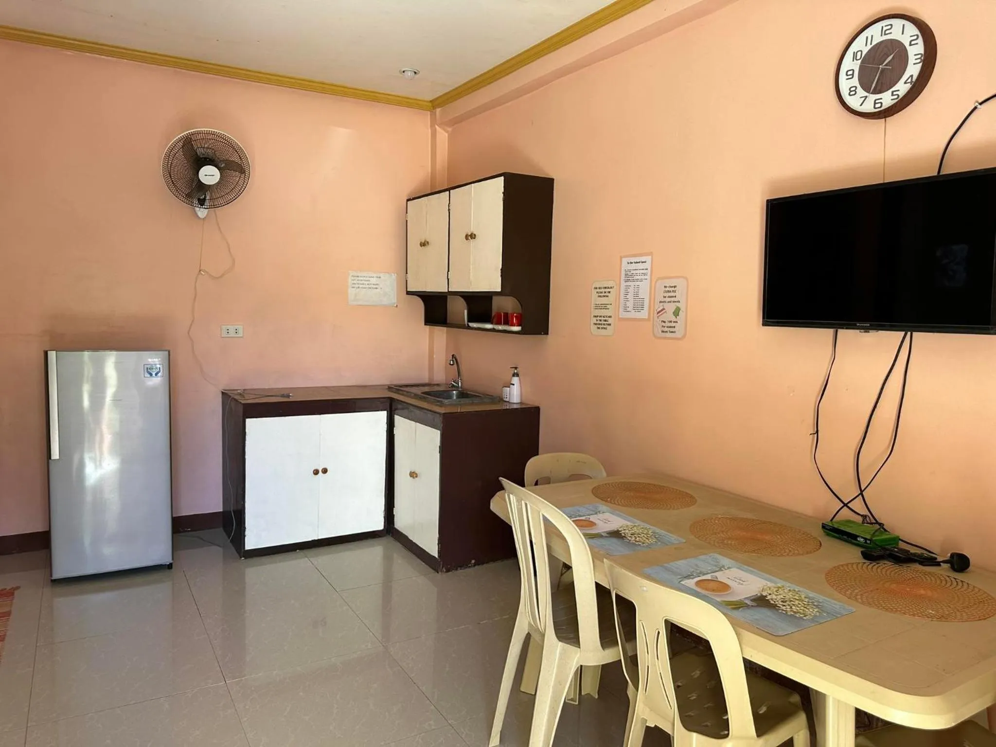 Kitchen or kitchenette in A's Azotea de Bohol