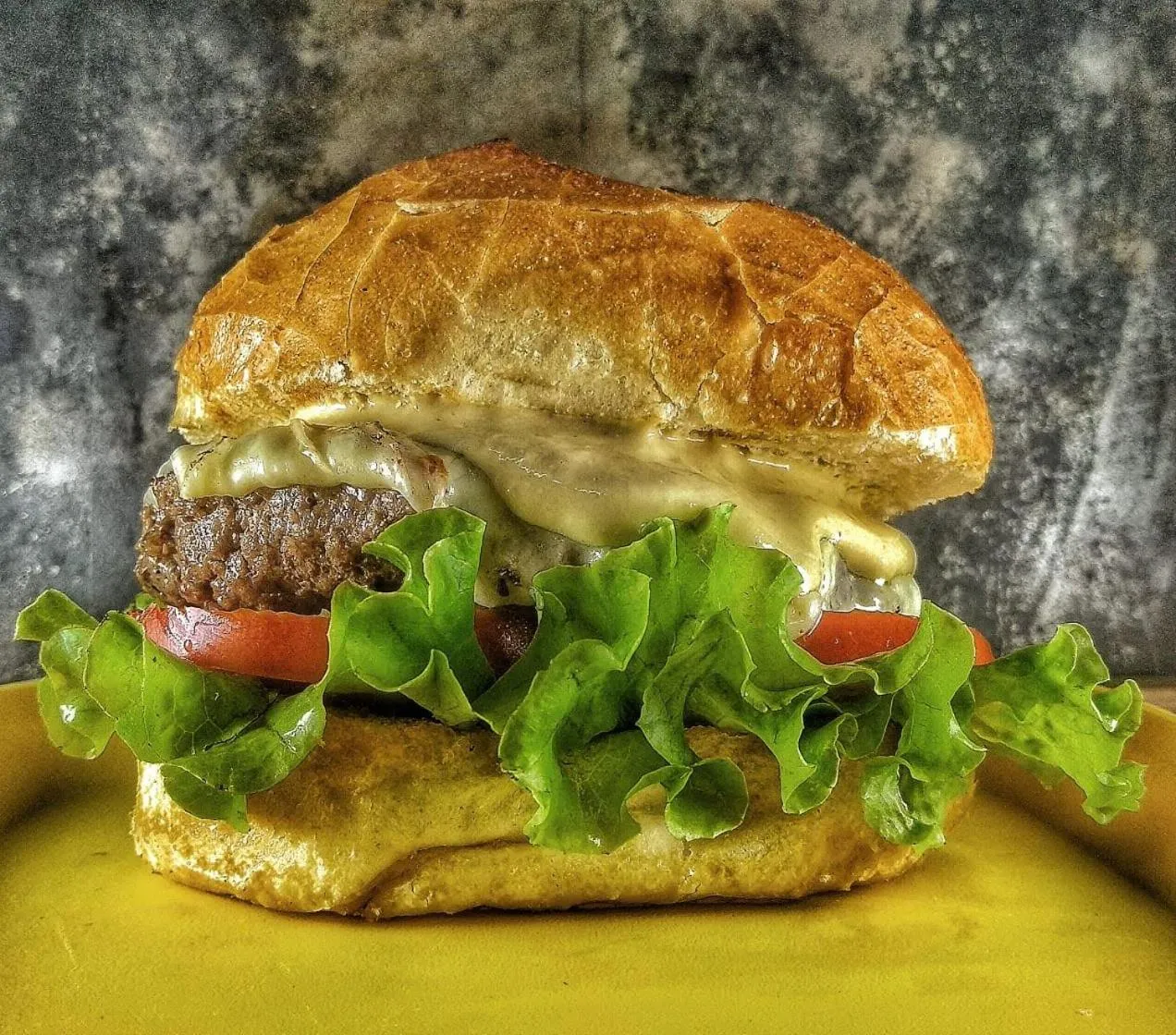 Restaurant/places to eat in Cemarim Hotel