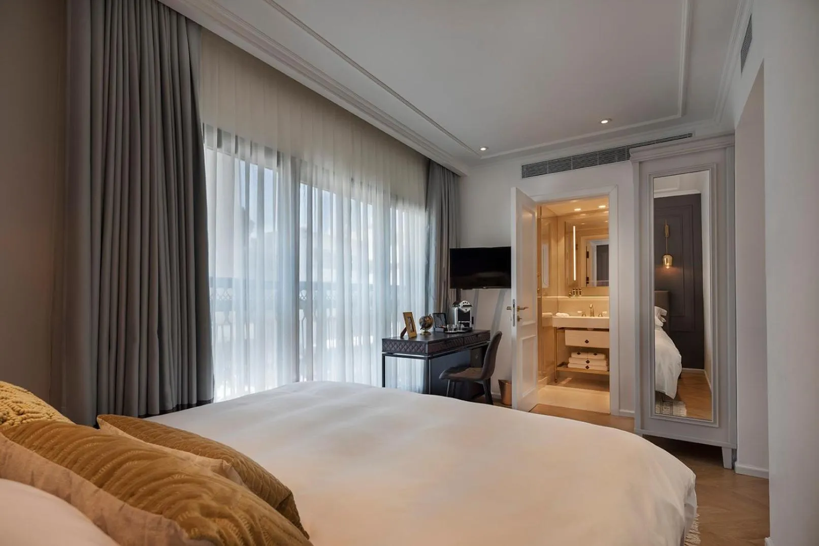 Bedroom, Bed in Hotel Jacob Samuel by Prima Hotels
