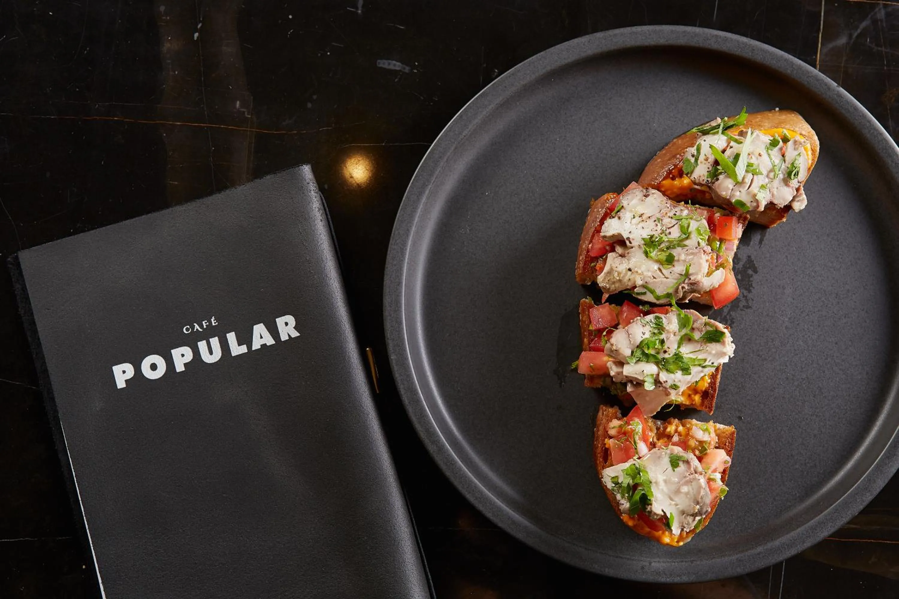 Restaurant/places to eat in Hotel Jacob Samuel by Prima Hotels