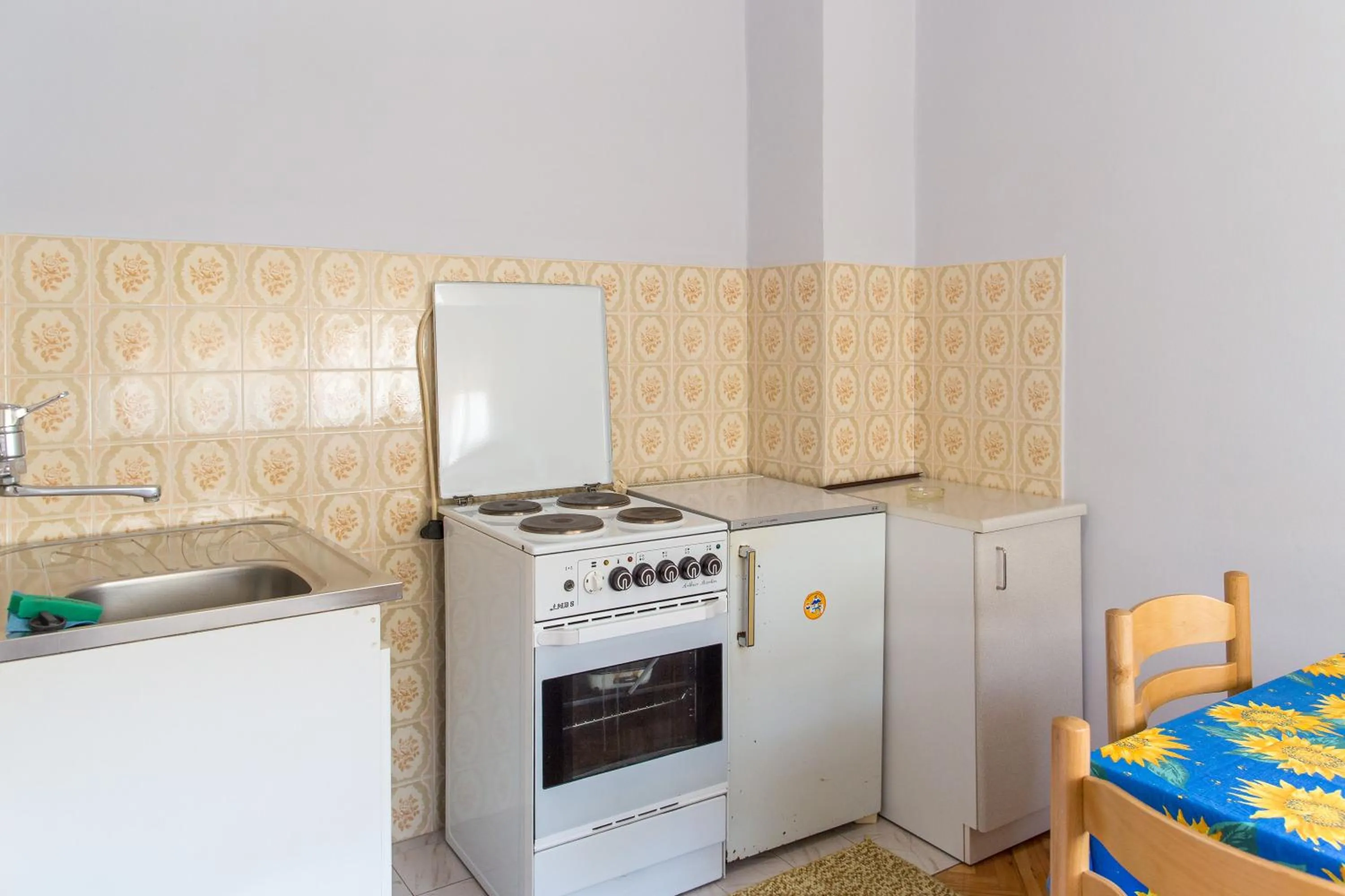 Kitchen or kitchenette in Guesthouse Blue Coast