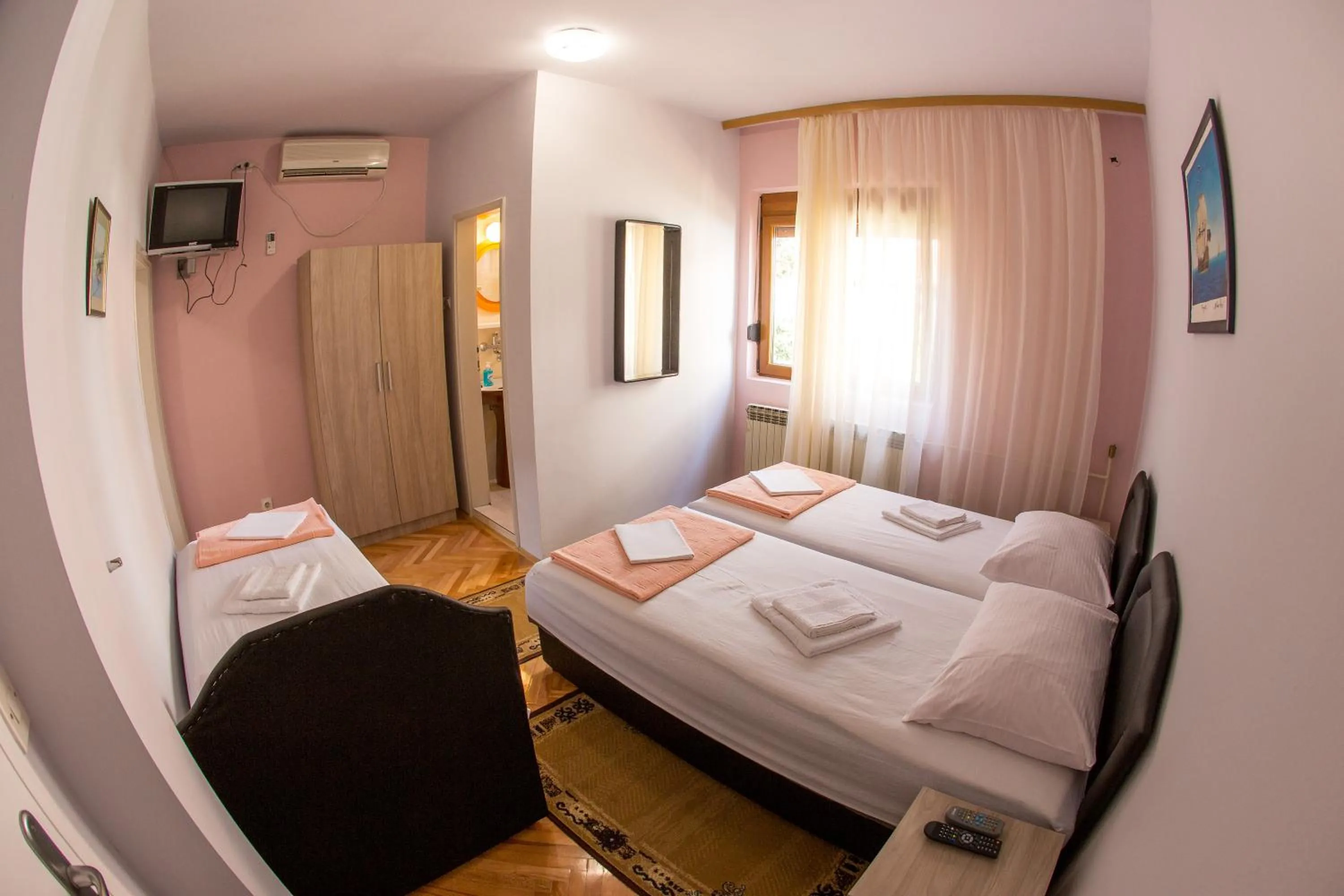 Bedroom, Bed in Guesthouse Blue Coast