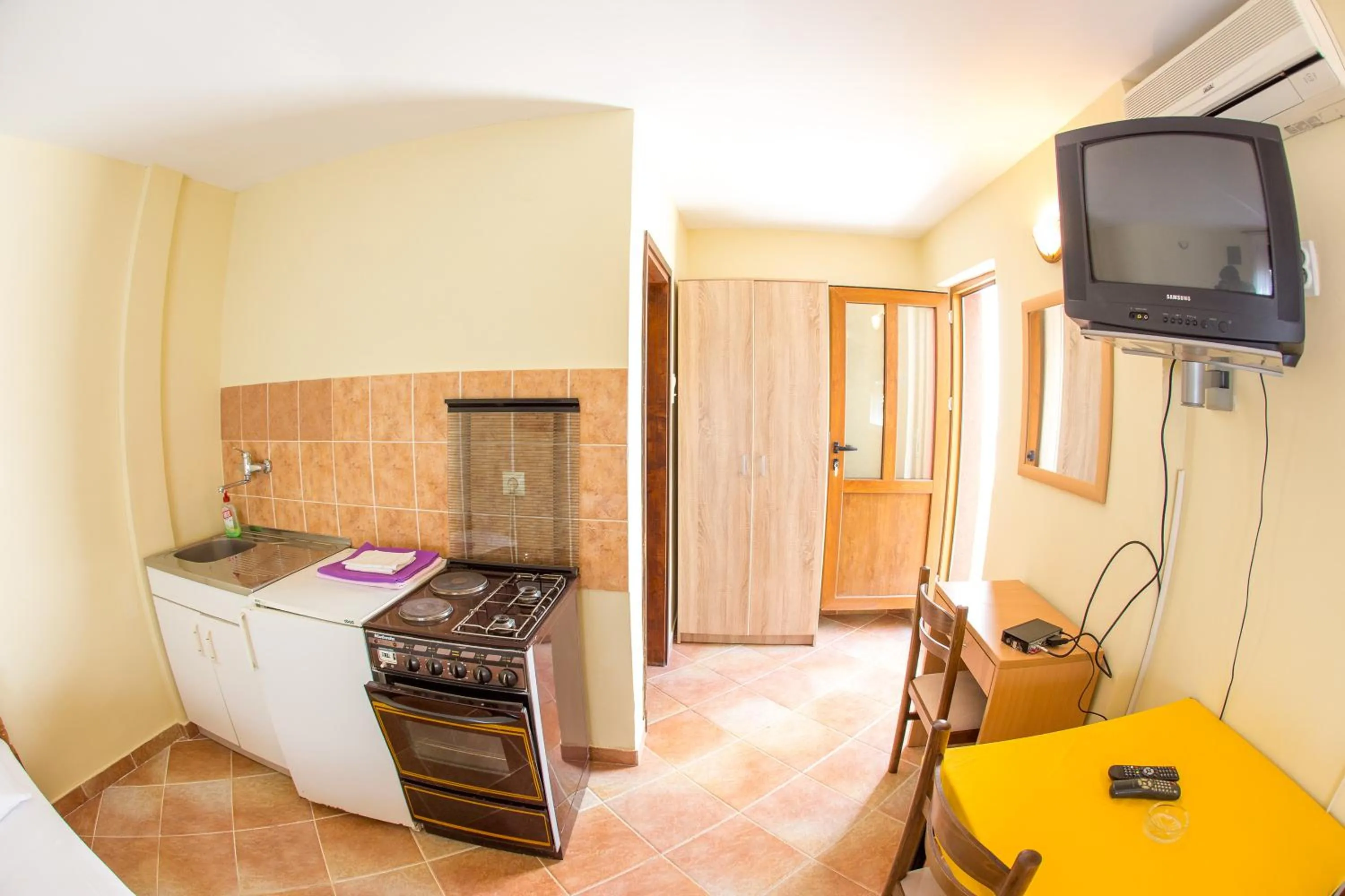 Kitchen or kitchenette in Guesthouse Blue Coast