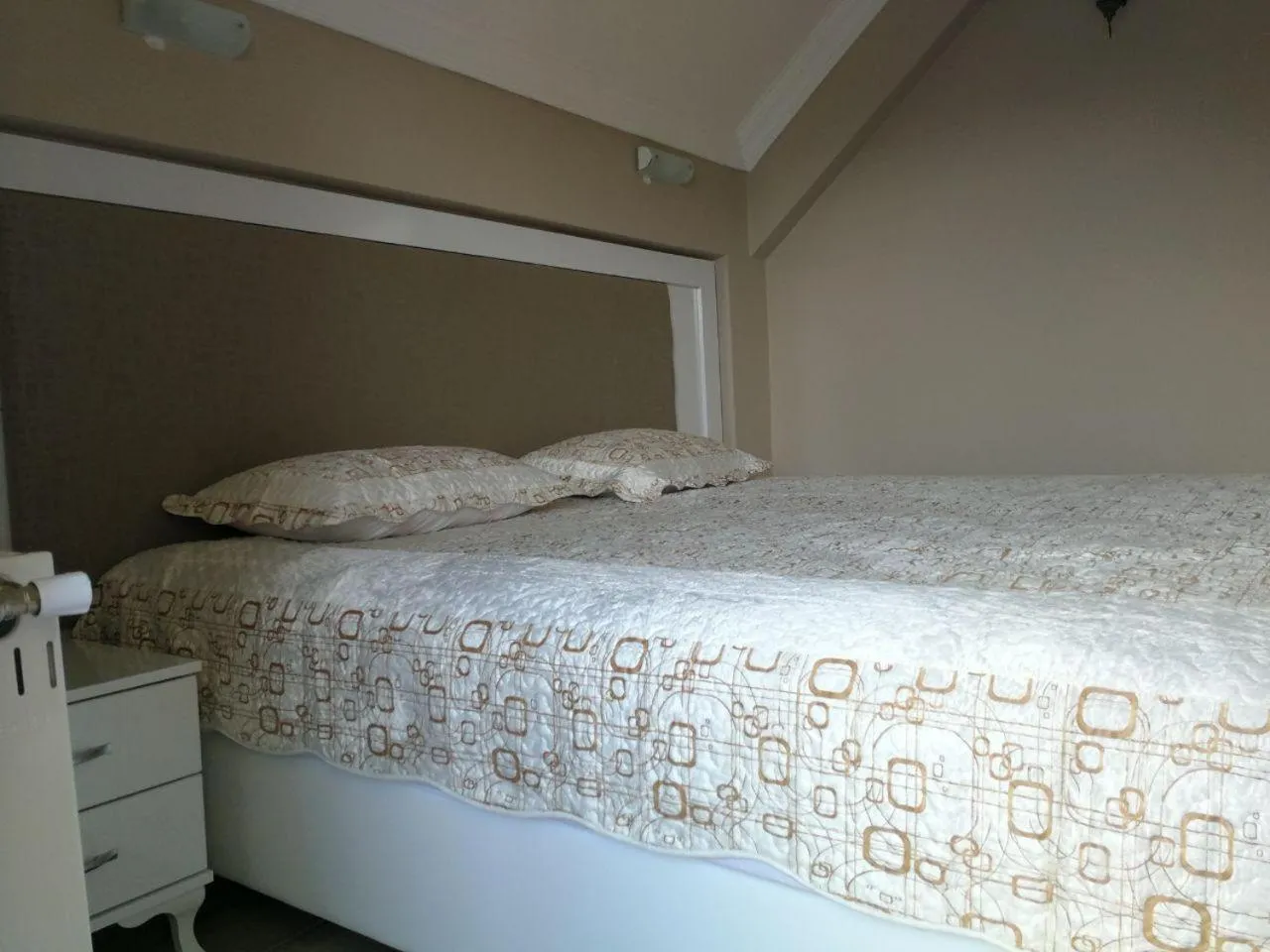 Bed in Hamsikoy Hotel