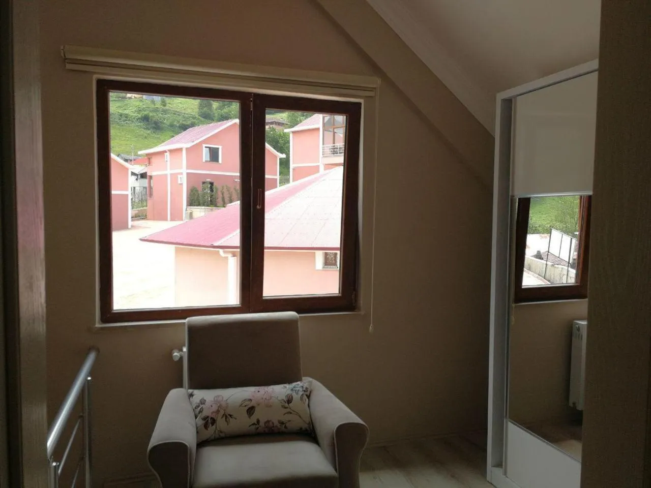 Seating area, Bed in Hamsikoy Hotel