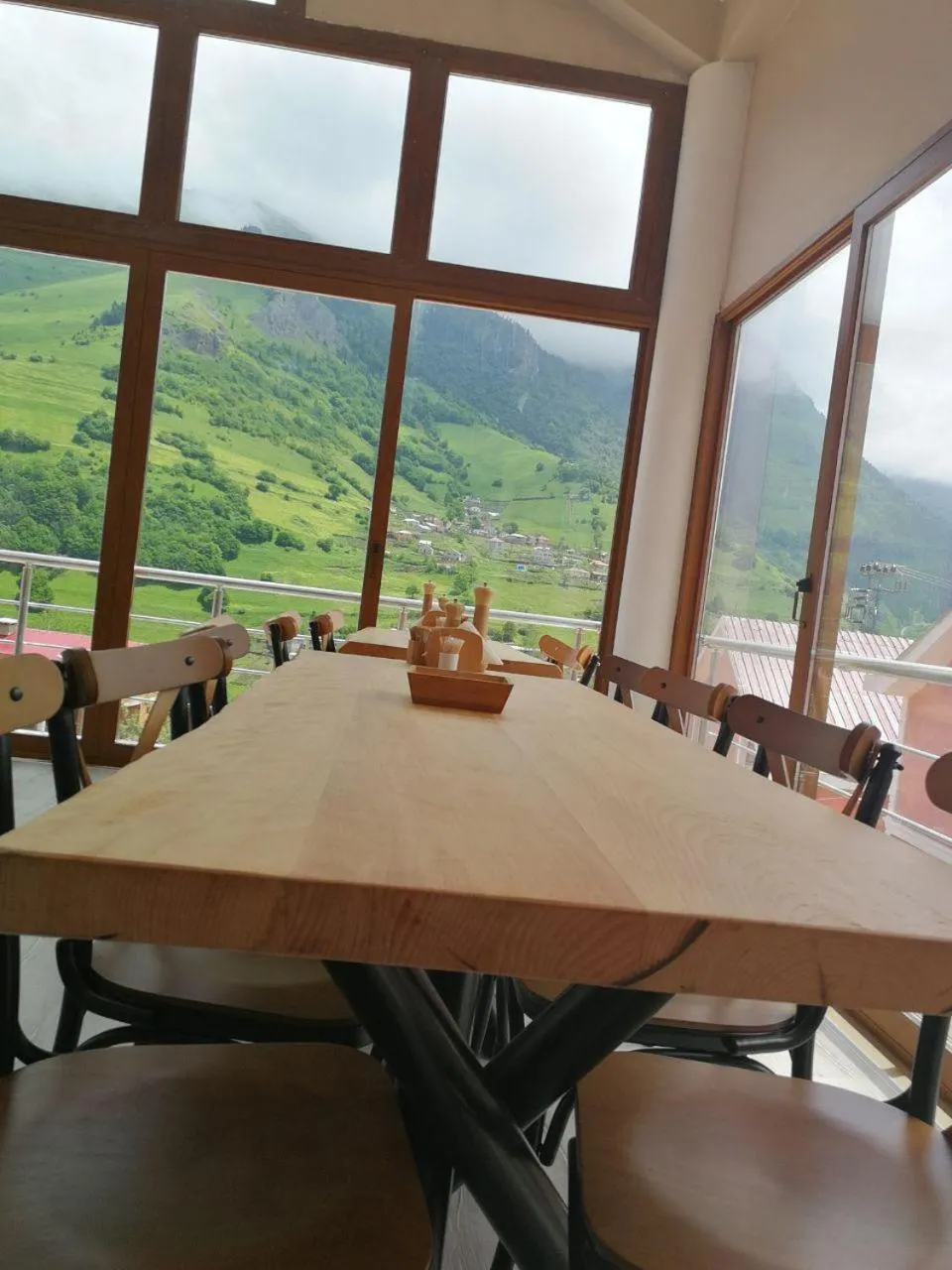 Restaurant/places to eat in Hamsikoy Hotel