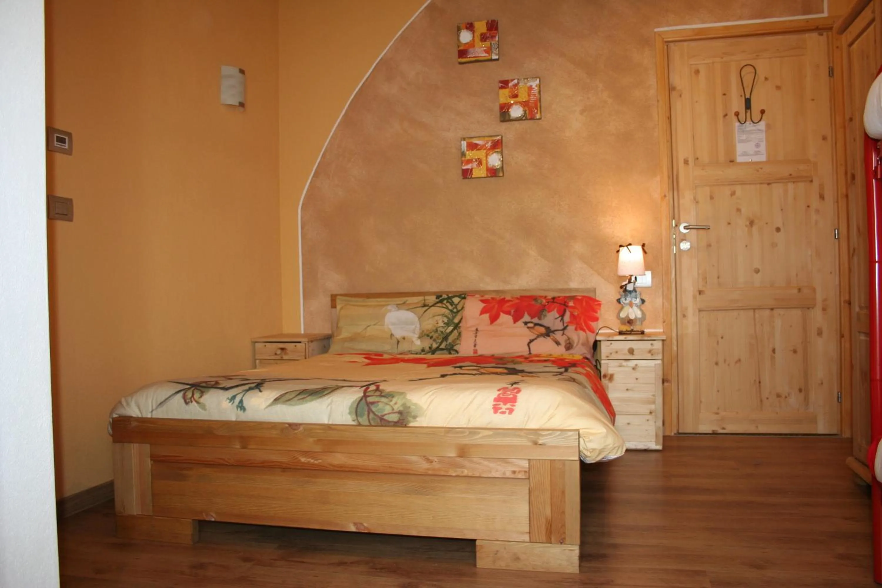 Photo of the whole room, Bed in La locanda del Mulino