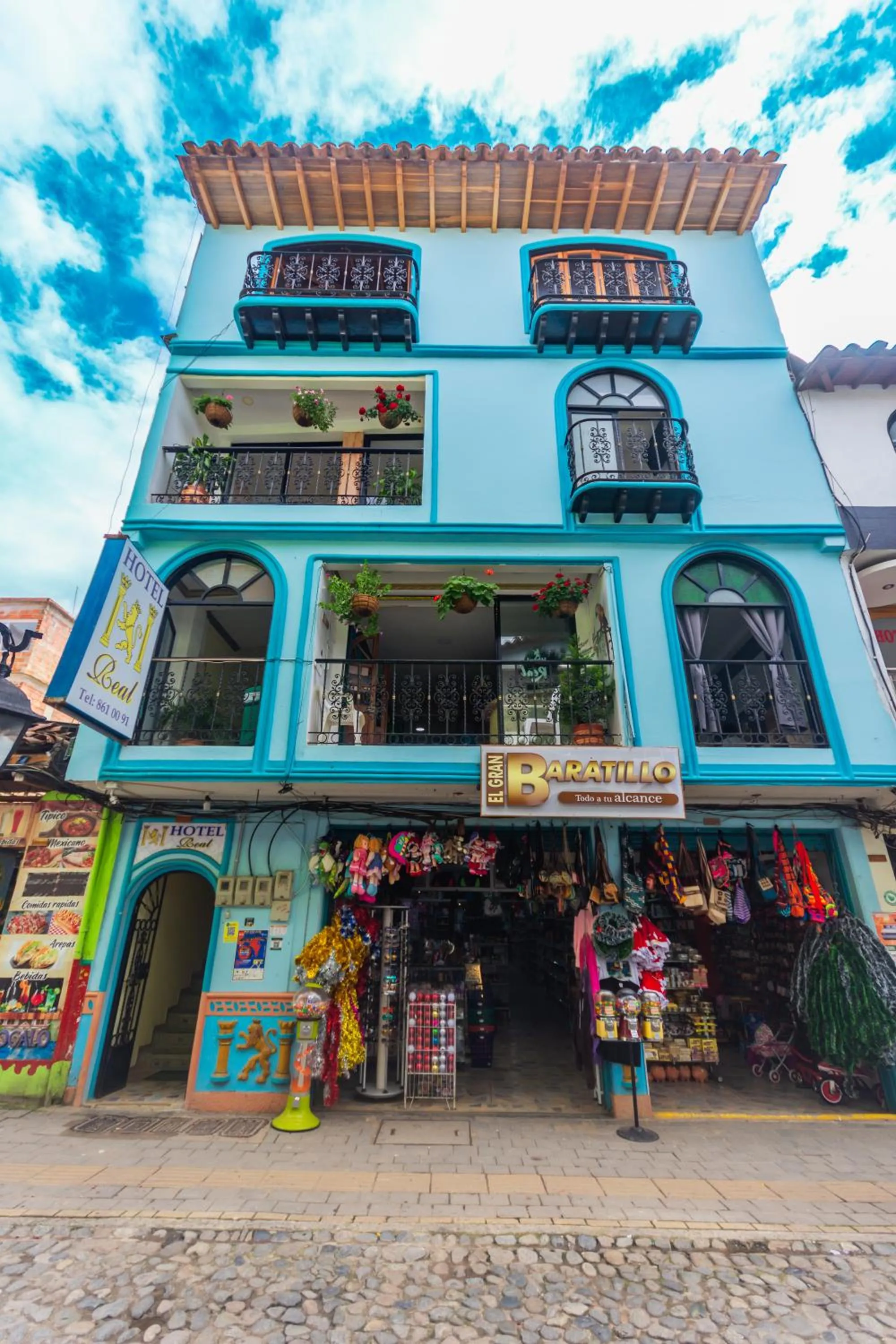 Property building in Hotel Real Guatapé