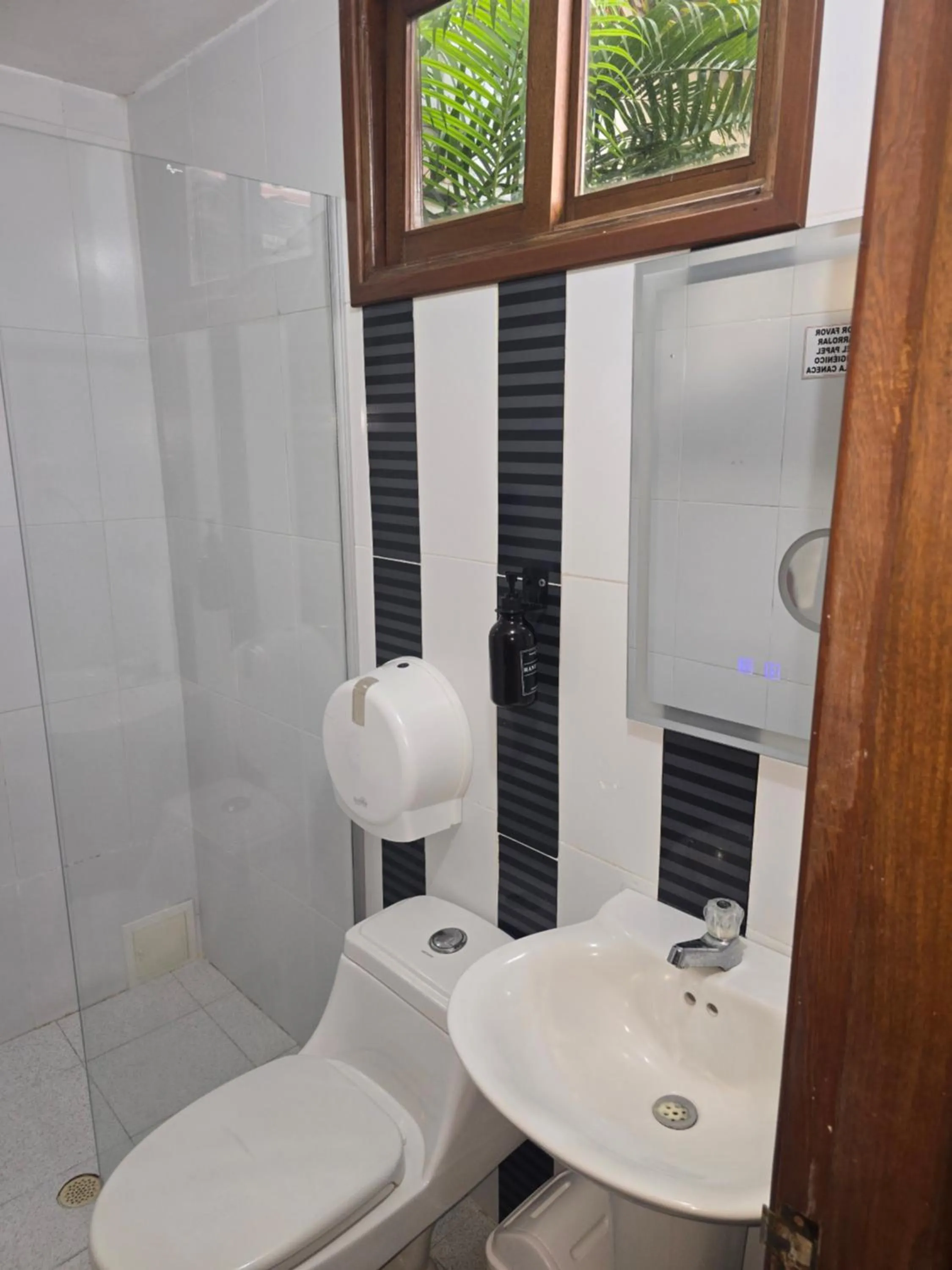 Bathroom in Hotel Rodadero Dorado