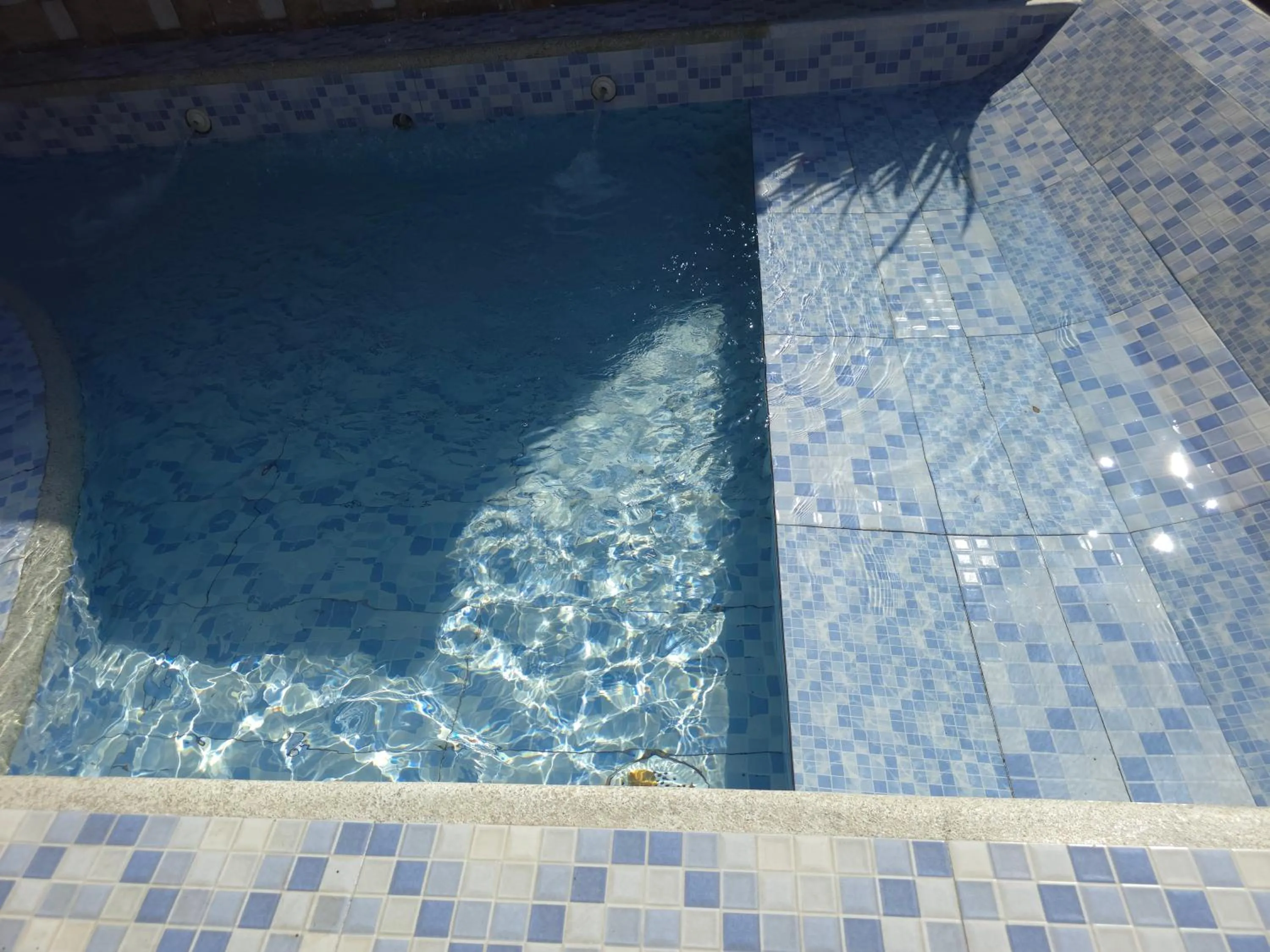 Swimming pool in Hotel Rodadero Dorado