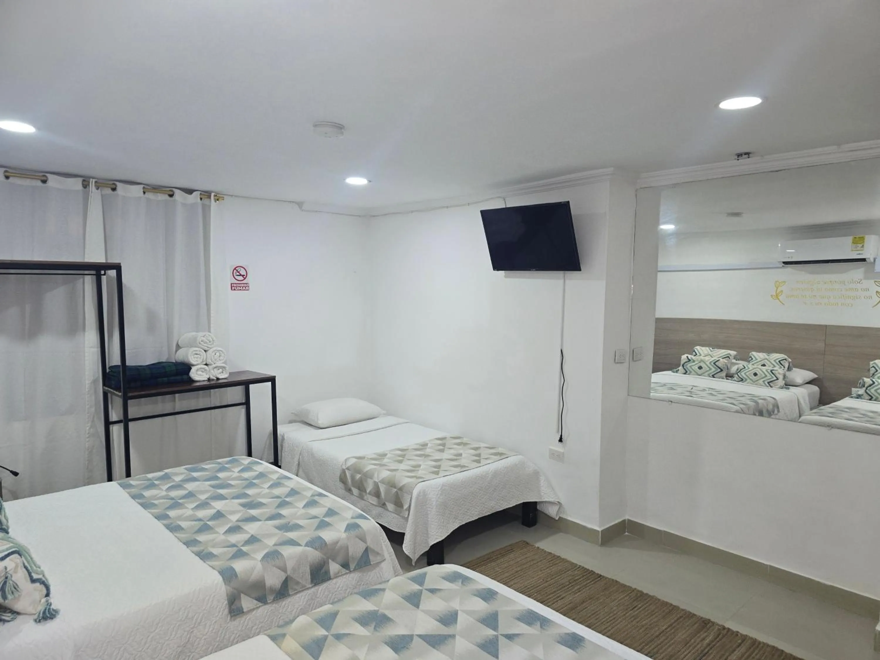 Bedroom, Bed in Hotel Rodadero Dorado