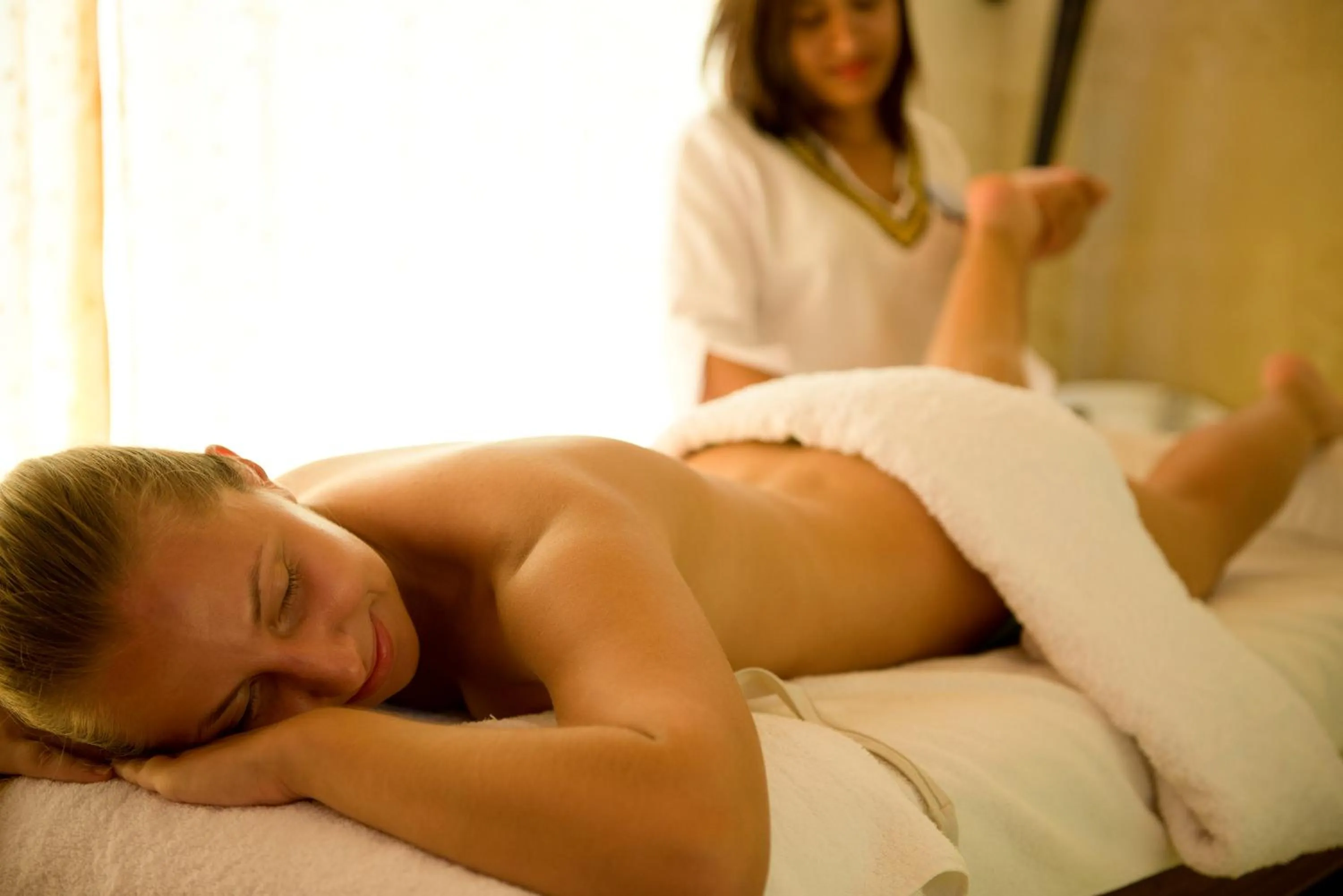 Massage in Amphoras Aqua Adults Friendly