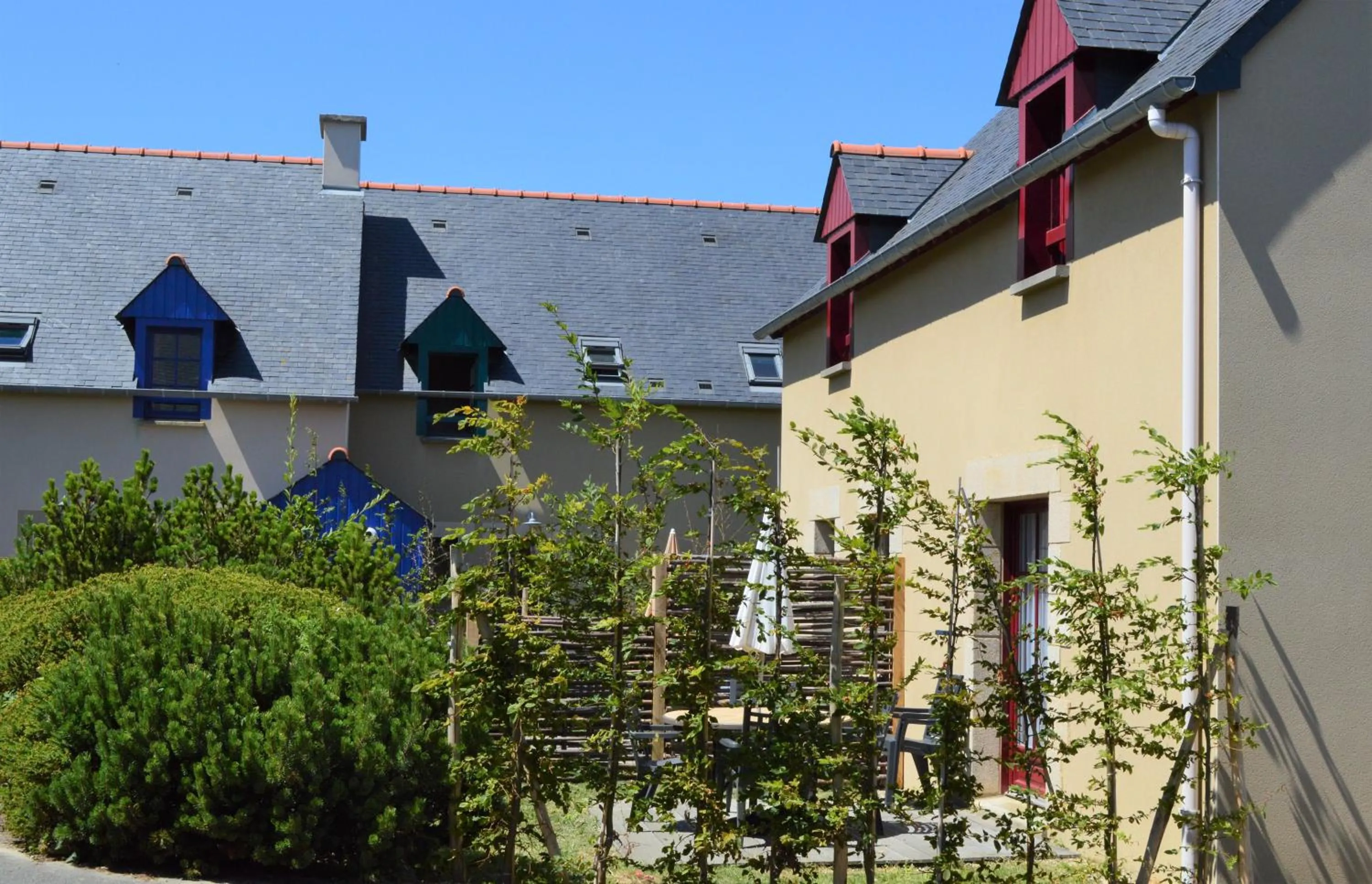 Property building in Le Village Cancalais