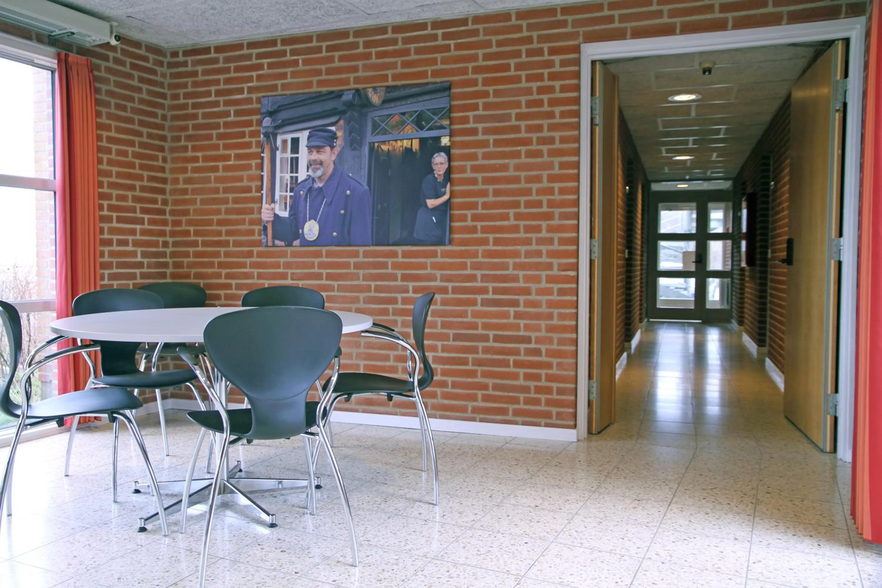 Seating area in Danhostel Ribe