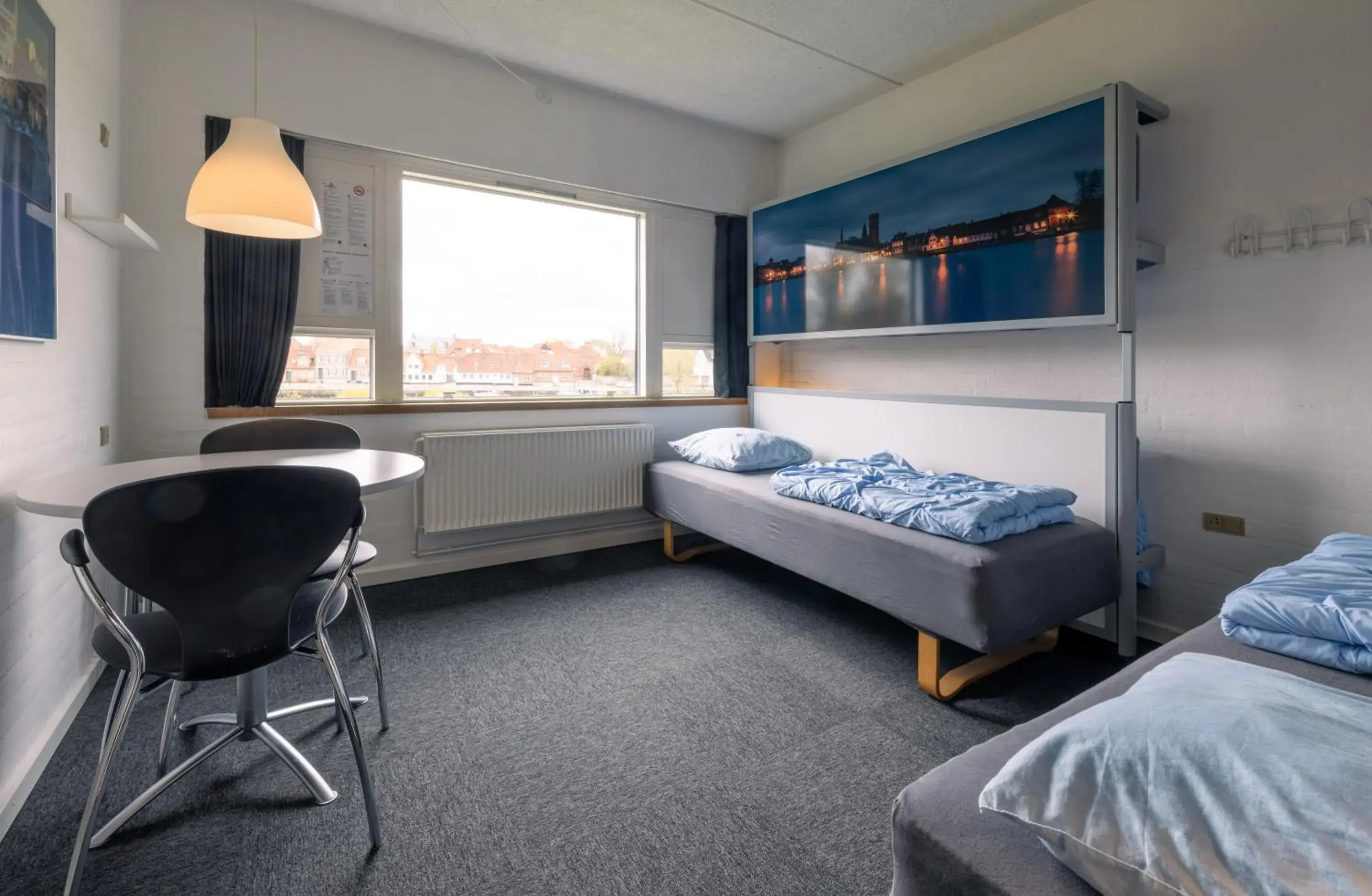 Twin Room with City View in Danhostel Ribe Twin Room with City View in Danhostel Ribe