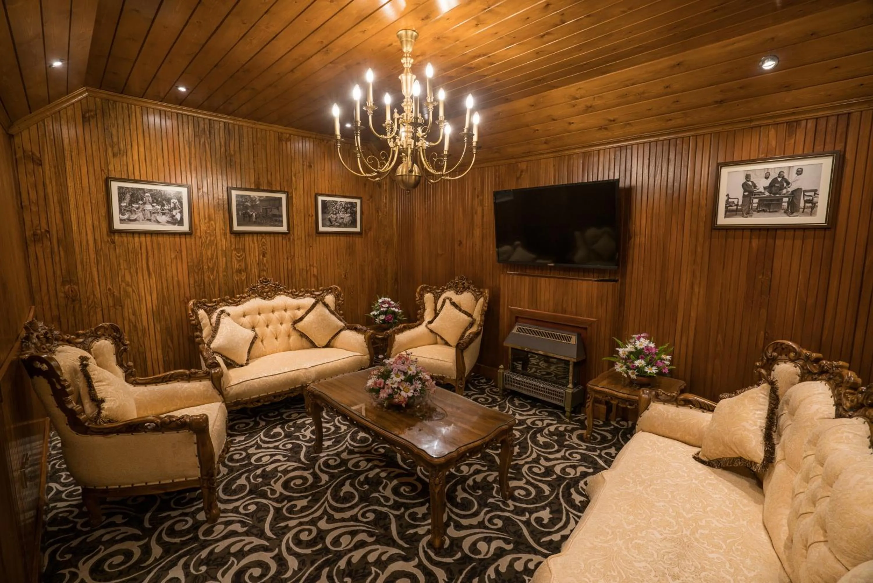 Communal lounge/ TV room in La Grande Villa