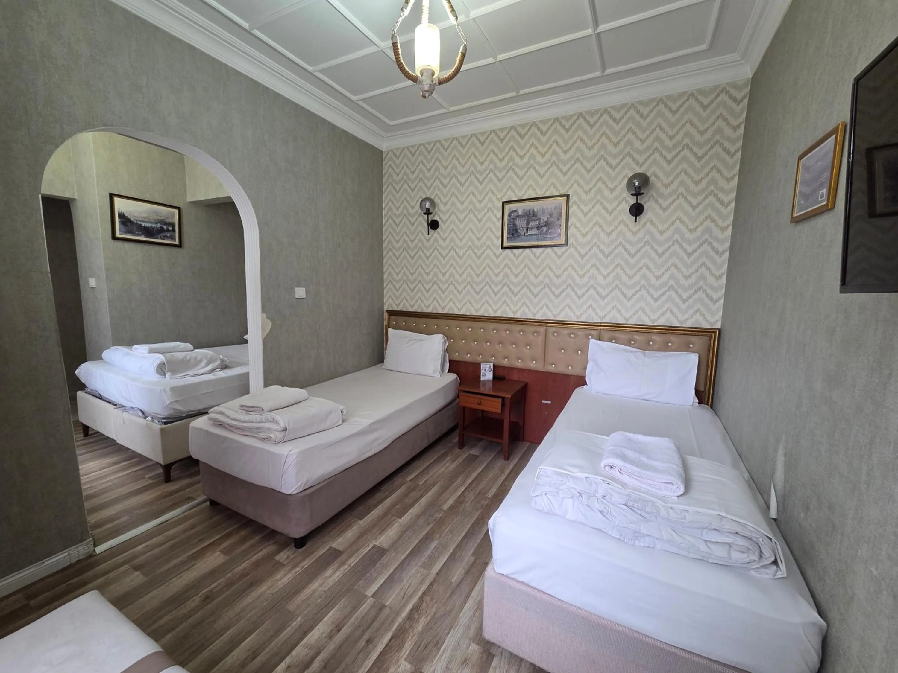 Bed in Asitane Life Hotel