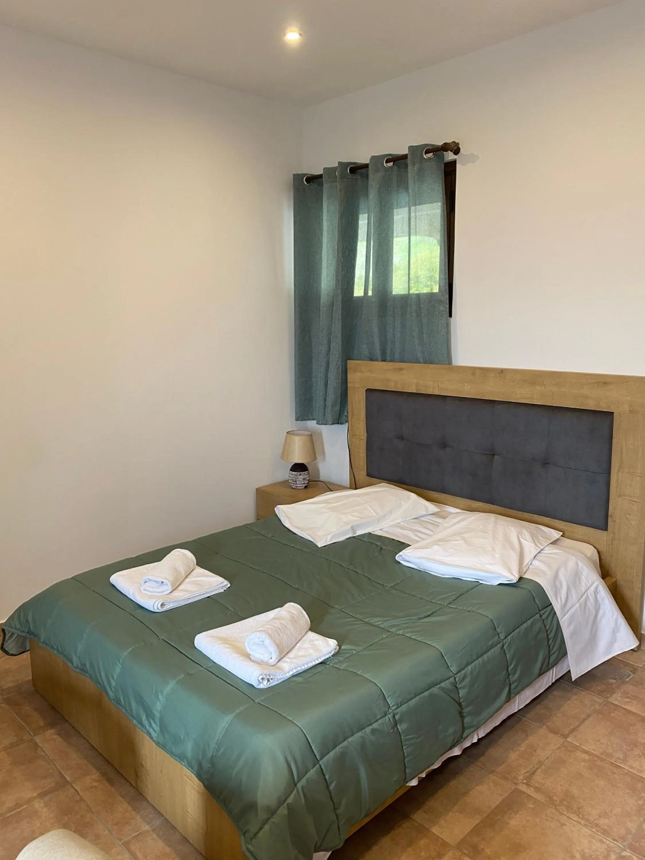 Bed in Bungalow - Camping Apollon