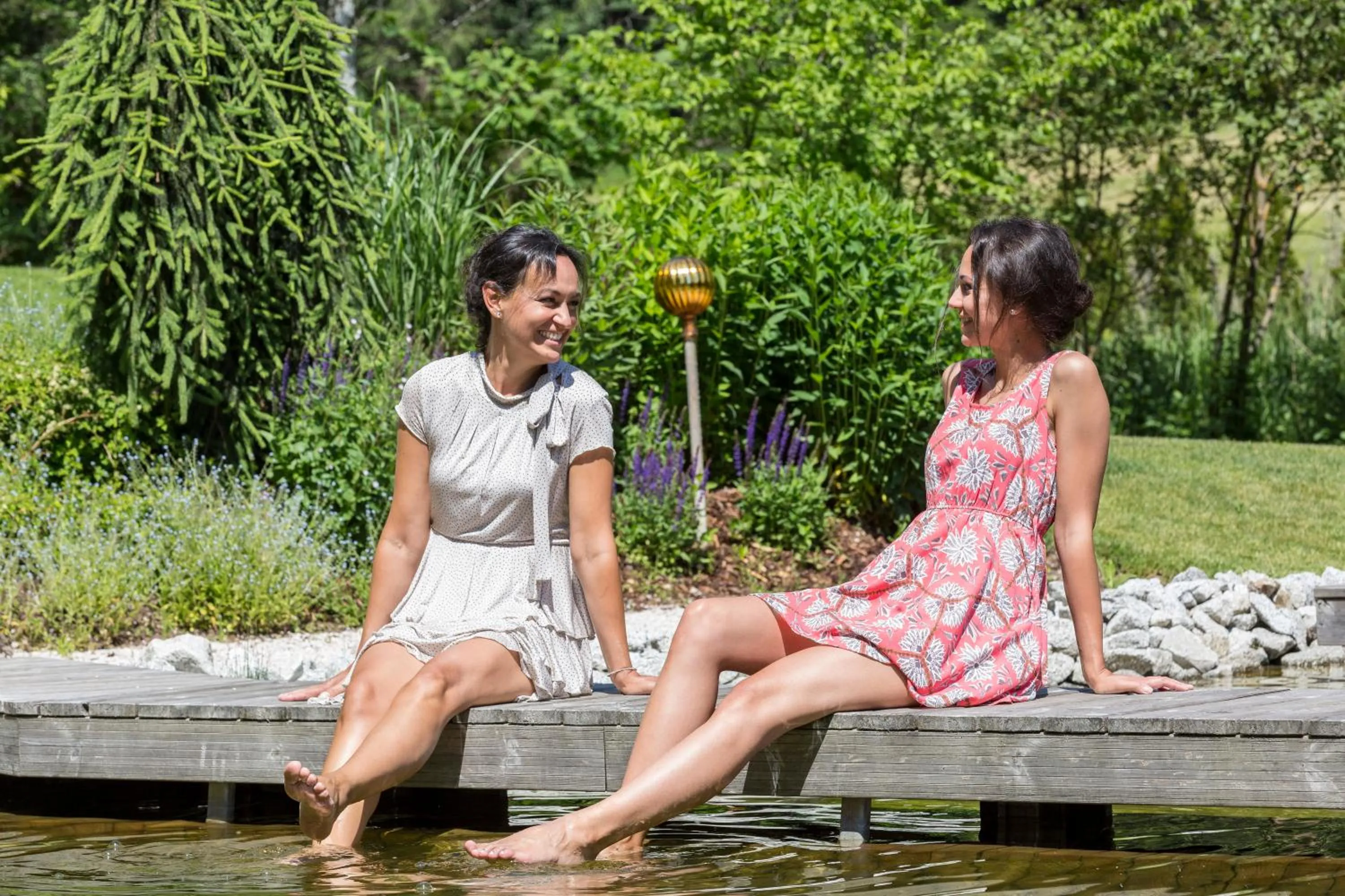 Swimming pool in Hotel Burgfrieden