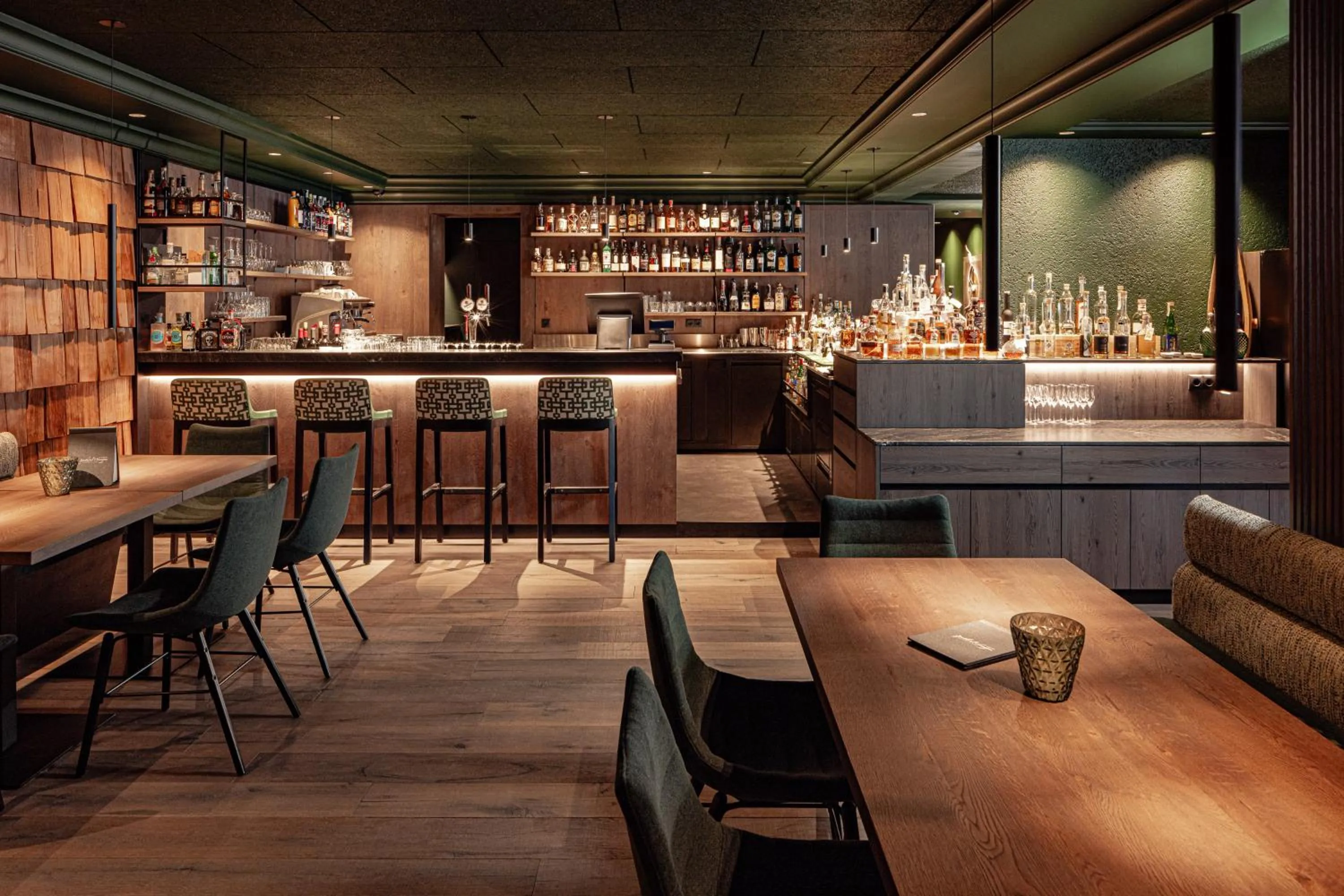 Lounge or bar in Sporthotel Obereggen